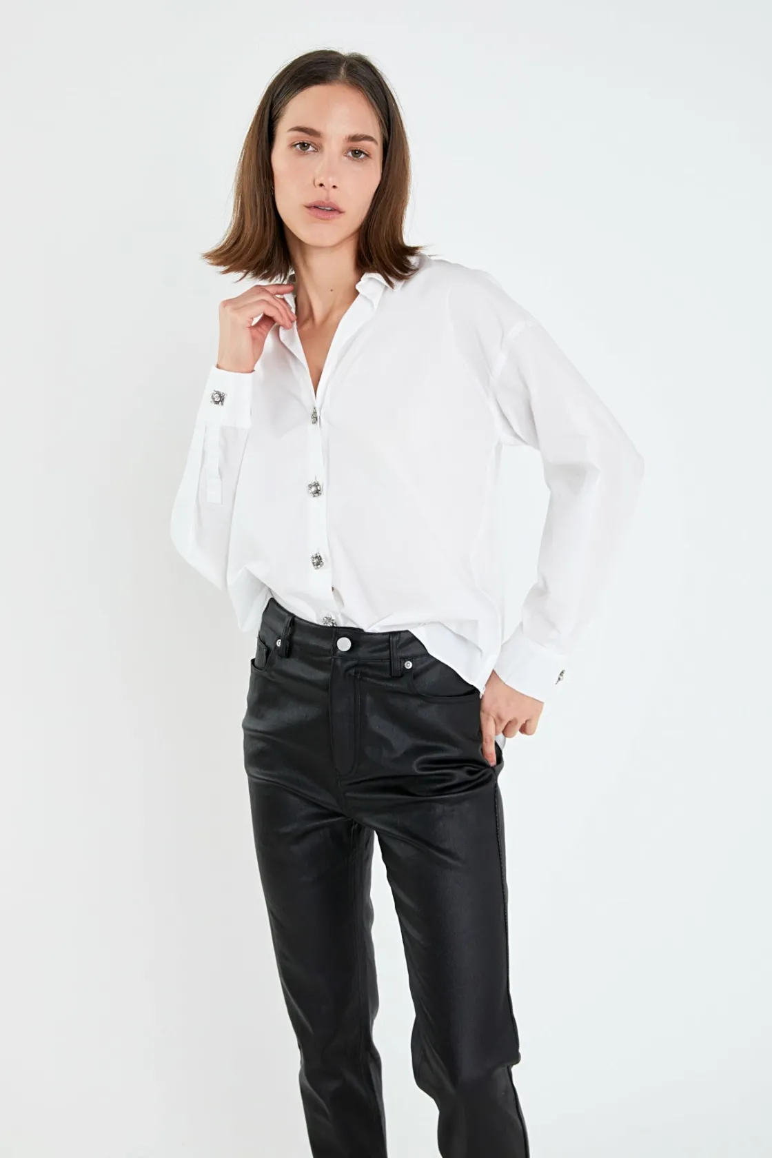 english_factory__oversize_3-5.webp ENGLISH FACTORY Shirts & Blouses*- Oversized Collared Shirt in WHITE