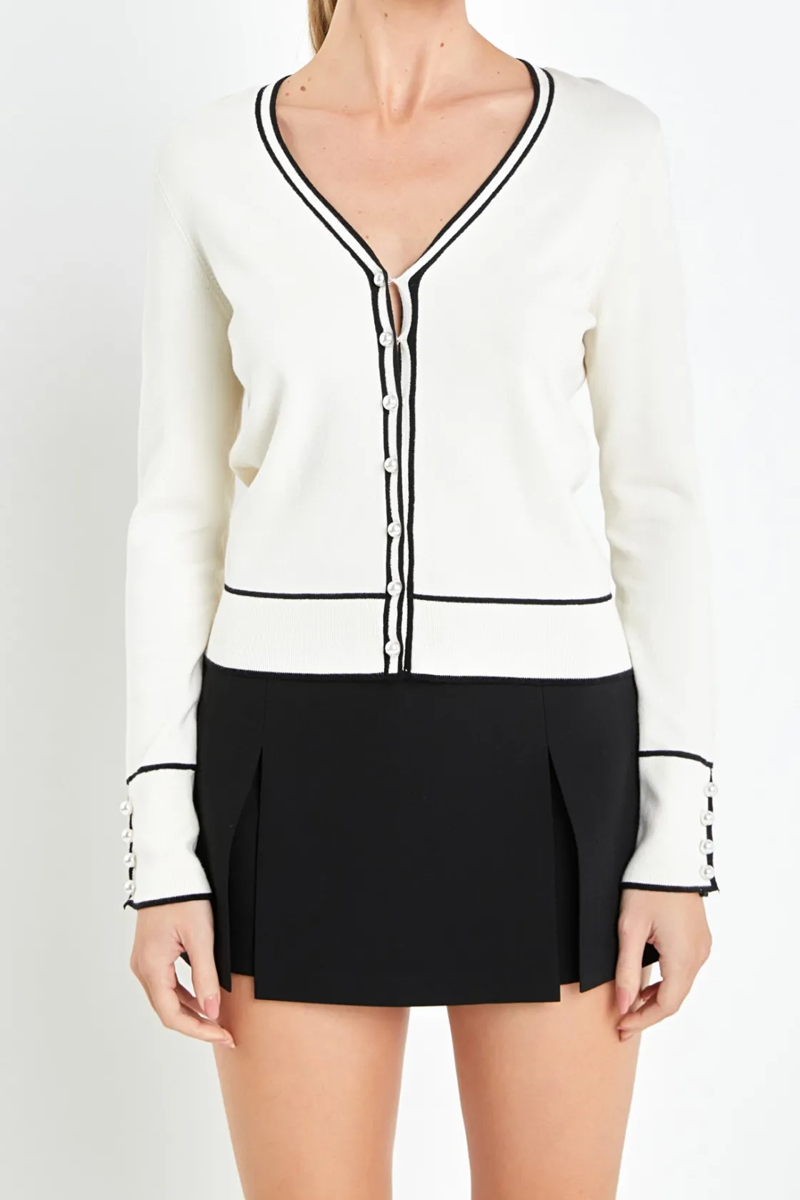 english_factory__pearl_bu_0.webp ENGLISH FACTORY Sweaters & Knits*- Pearl Button Knit Cardigan CREAM/BLACK