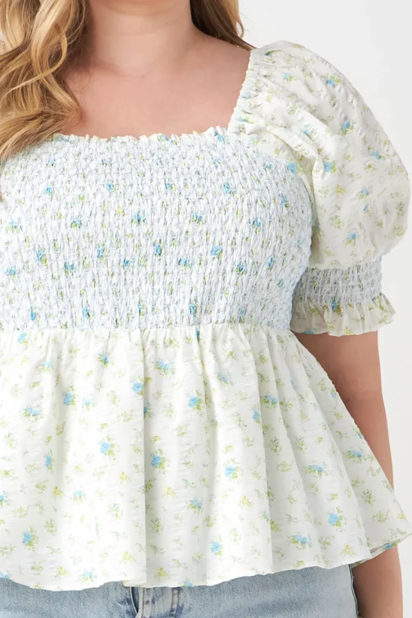 ENGLISH FACTORY Tops*- Plus Size Smocked Floral Puff Sleeve Top BLUEMULTI