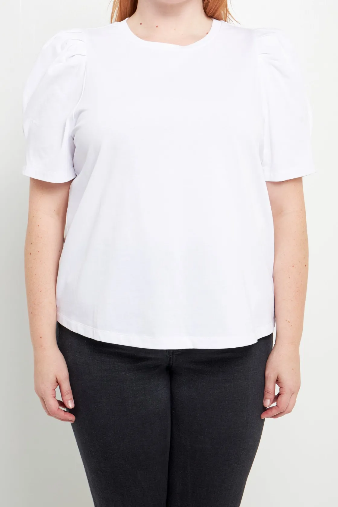 english_factory__plus_siz_0-9.webp ENGLISH FACTORY Tops*- Plus Size Short Puff Sleeve Knit Top WHITE
