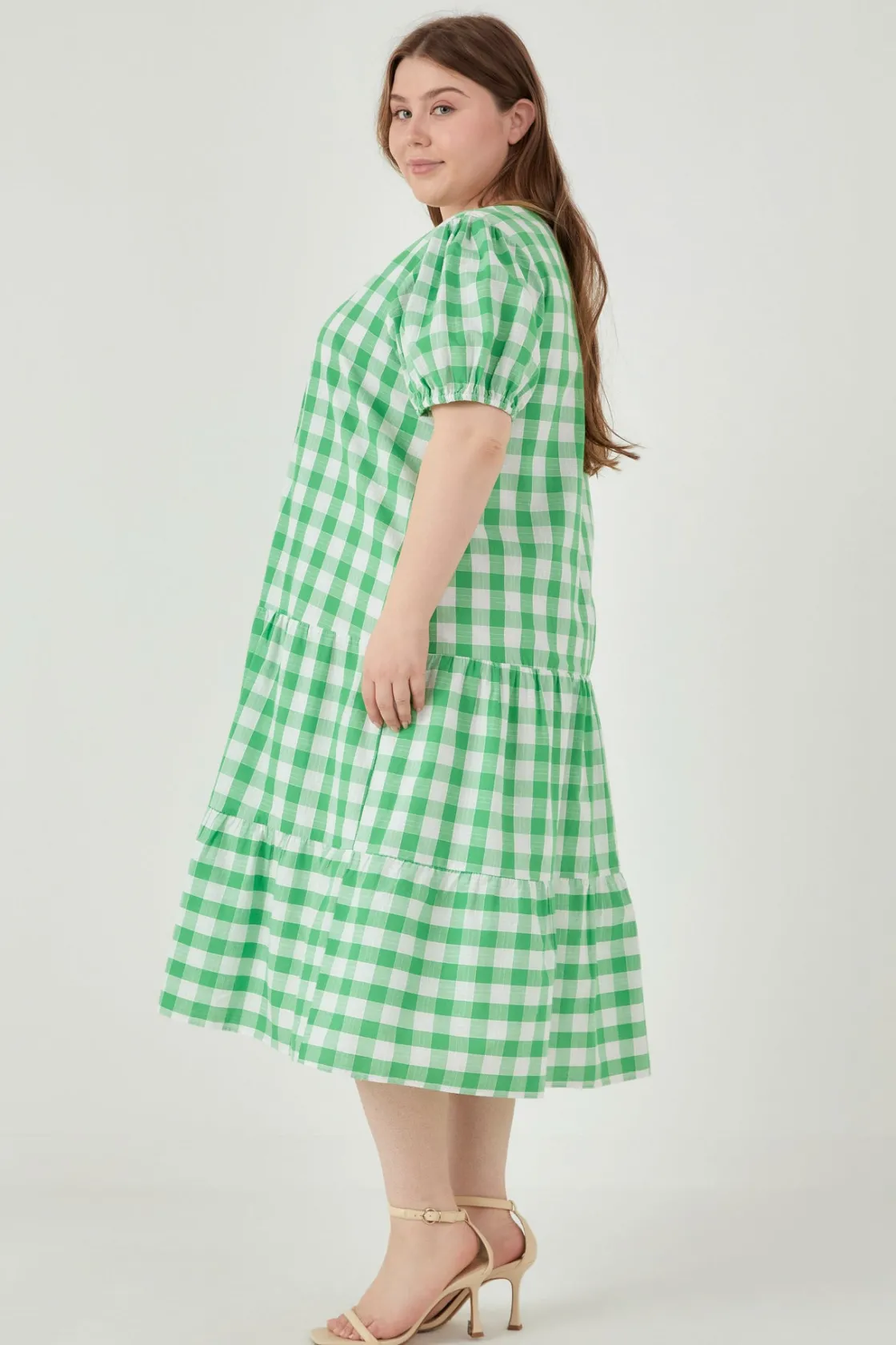 english_factory__plus_siz_1-2.webp ENGLISH FACTORY Tops*- Plus Size Gingham Check Midi Dress GREEN/WHITE