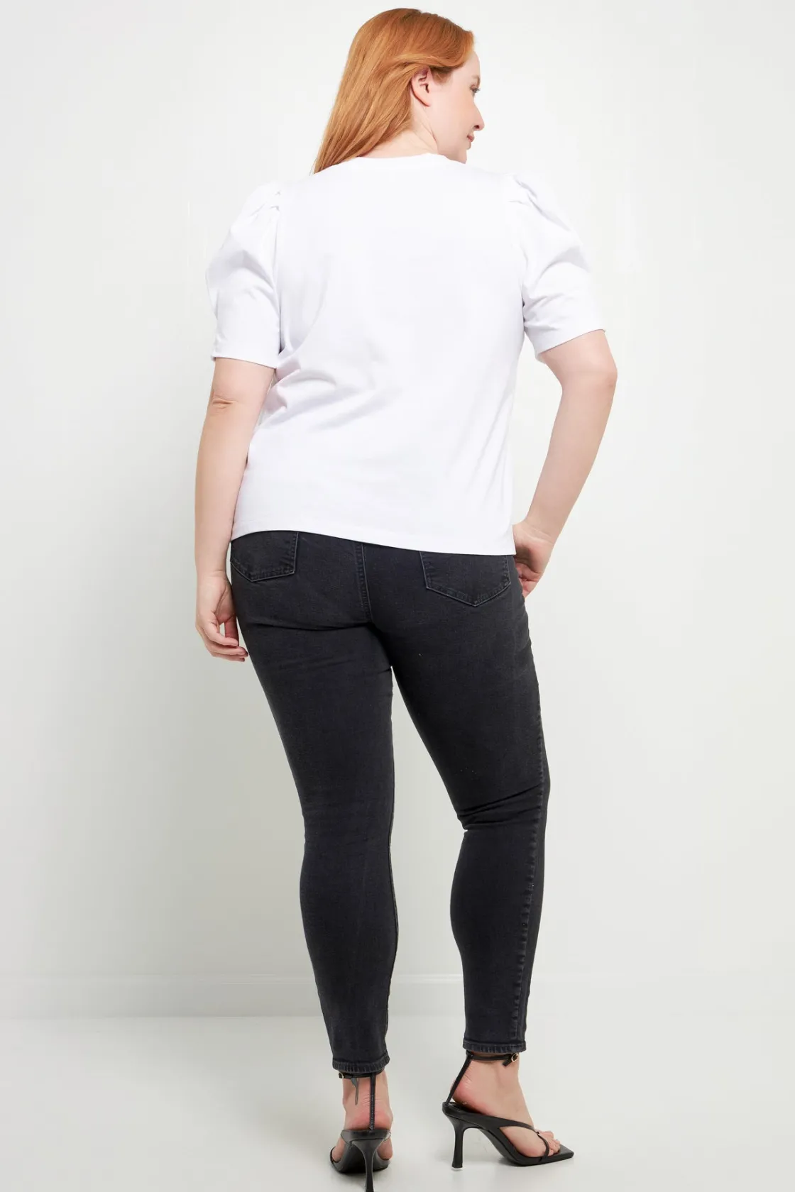 english_factory__plus_siz_2-9.webp ENGLISH FACTORY Tops*- Plus Size Short Puff Sleeve Knit Top WHITE