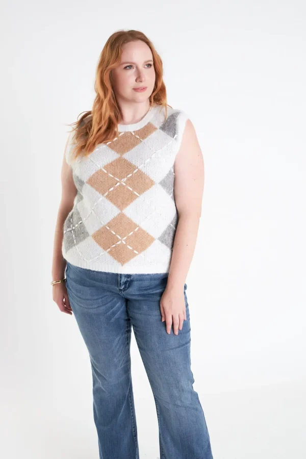ENGLISH FACTORY Tops*- Plus Size Argyle Knit Vest WHITE