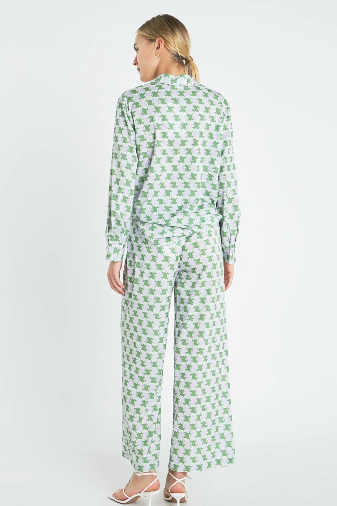 english_factory__printed__2-3.webp ENGLISH FACTORY Matching Sets | Shirts & Blouses*- Printed Satin Shirt GREEN/PURPLE