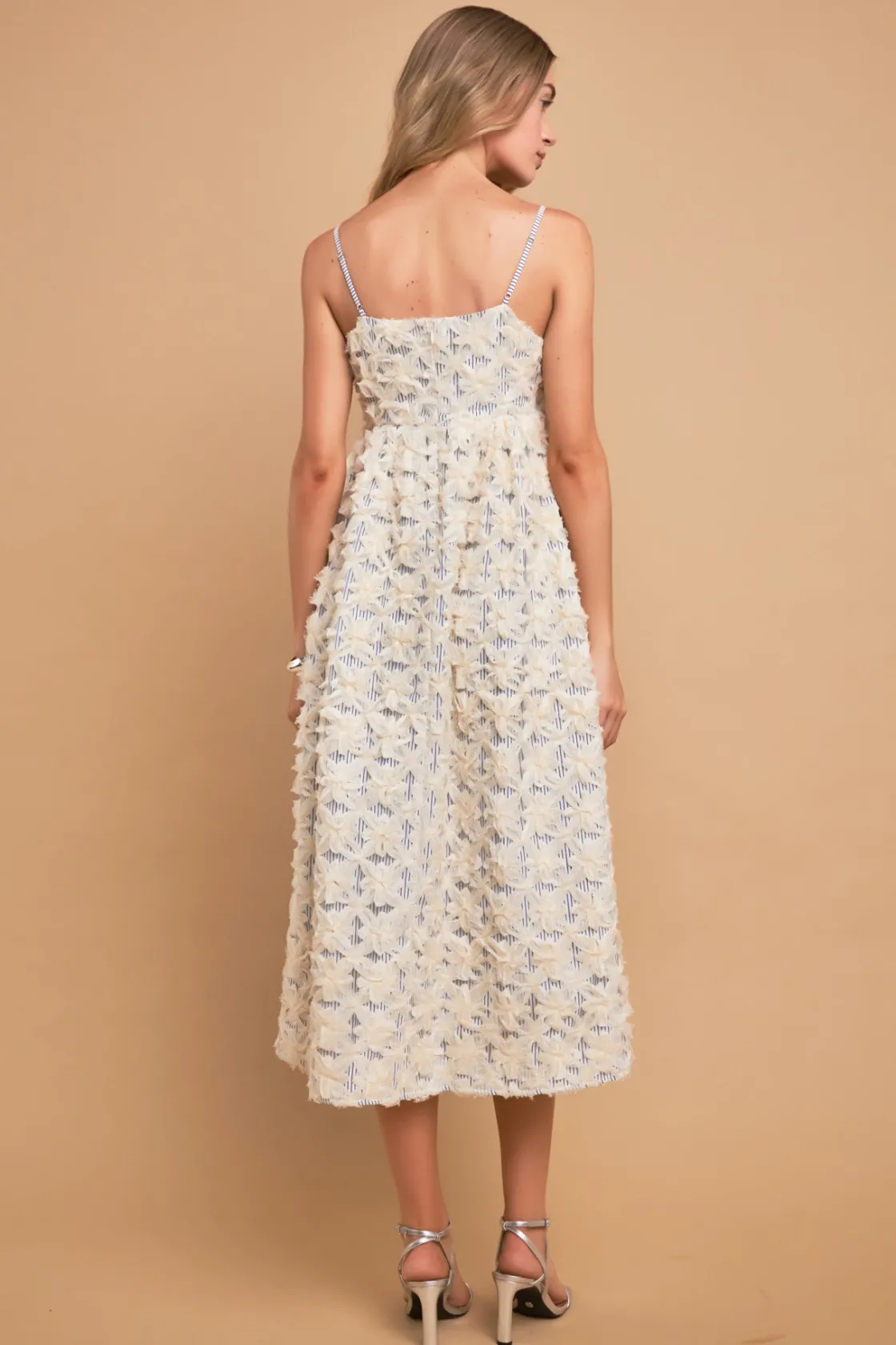 english_factory__ribbon_e_1-1.webp ENGLISH FACTORY White Dresses | Tops*- Ribbon Embroidery Puff Dress OFFWHITE