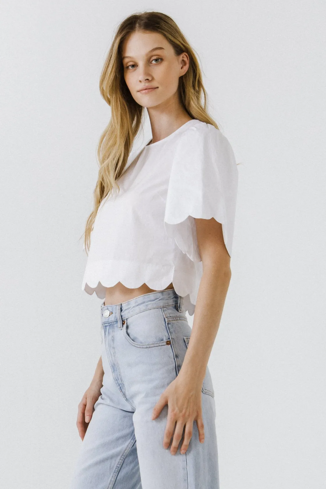 english_factory__scallop__1-2.webp ENGLISH FACTORY Tops*- Scallop Edge Top