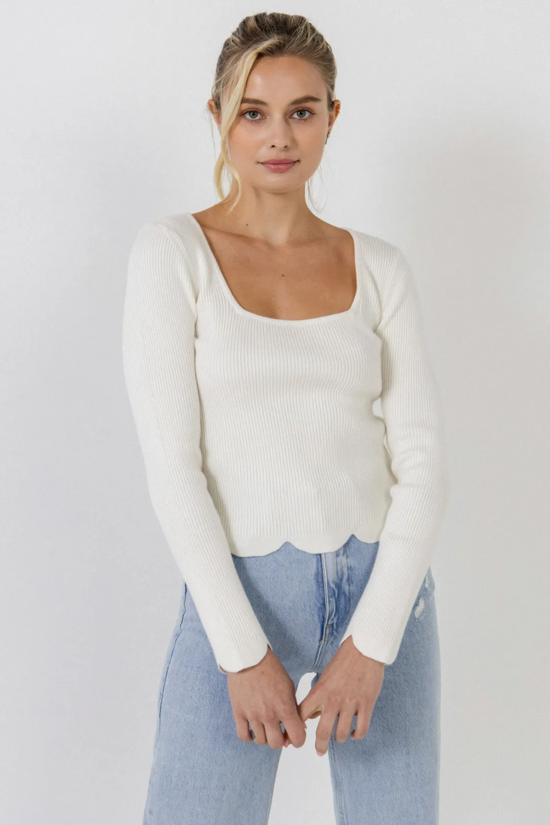 english_factory__scallop__13-1.webp ENGLISH FACTORY Sweaters & Knits | Tops*- Scallop Hem Long Sleeve Sweater