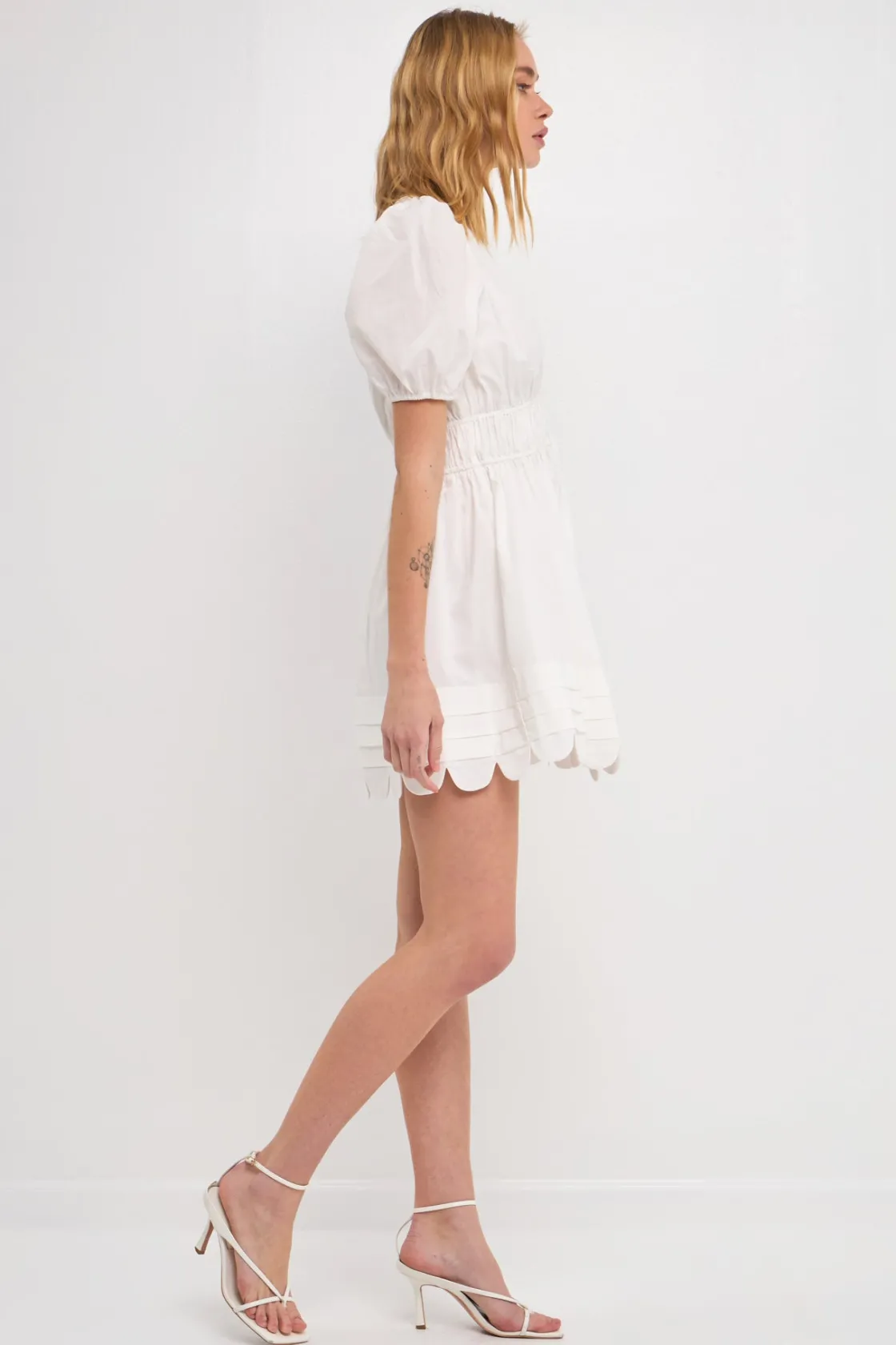 english_factory__scallop__17-2.webp ENGLISH FACTORY Puff Sleeve | Tops*- Scallop Detail Mini Dress