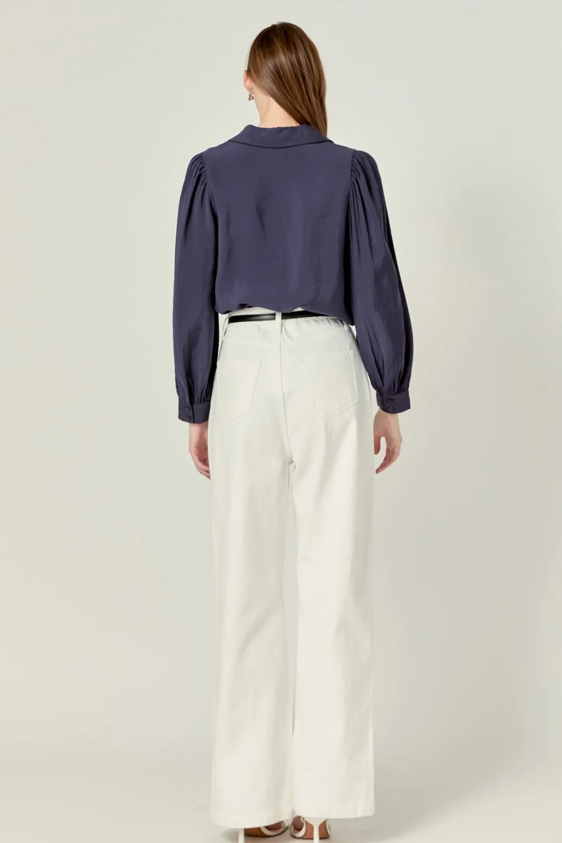 english_factory__scallop__2-1.webp ENGLISH FACTORY Tops*- Scallop Collared Dress Shirt