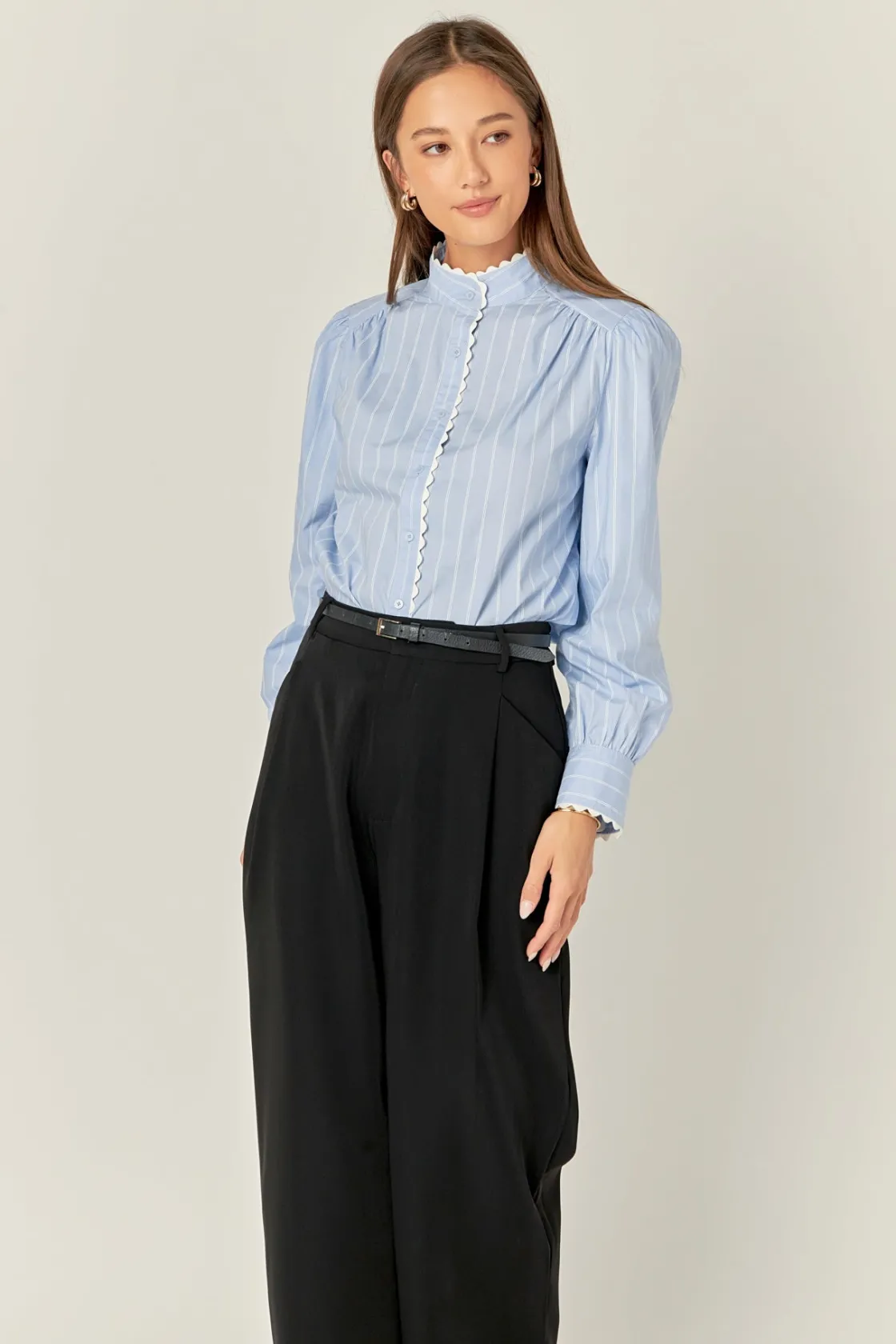english_factory__scallop__3.webp ENGLISH FACTORY Tops*- Scallop Trimmed Stripe Shirt Blouse POWDERBLUE/OFFWHITE