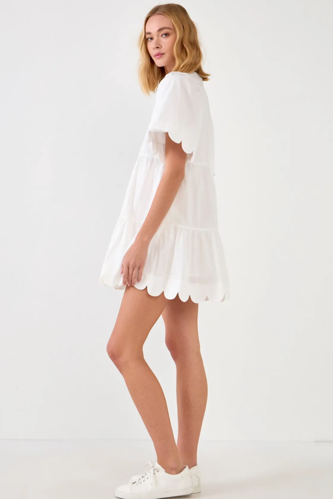 english_factory__scallop__31.webp ENGLISH FACTORY White Dresses | Tops*- Scallop Detail Tiered Mini Dress