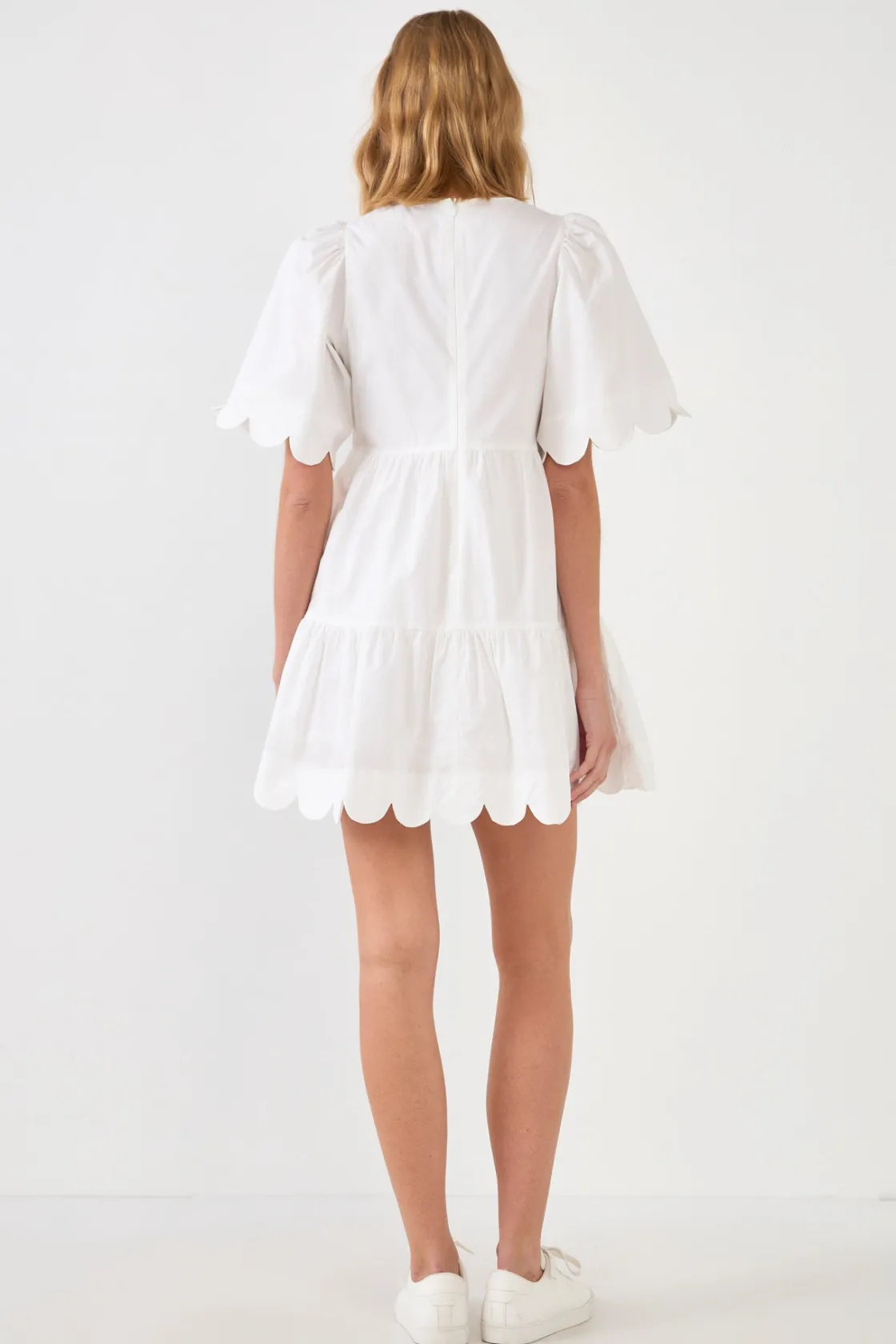 english_factory__scallop__32.webp ENGLISH FACTORY White Dresses | Tops*- Scallop Detail Tiered Mini Dress