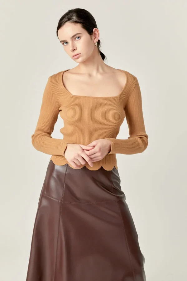 ENGLISH FACTORY Sweaters & Knits | Tops*- Scallop Hem Long Sleeve Sweater