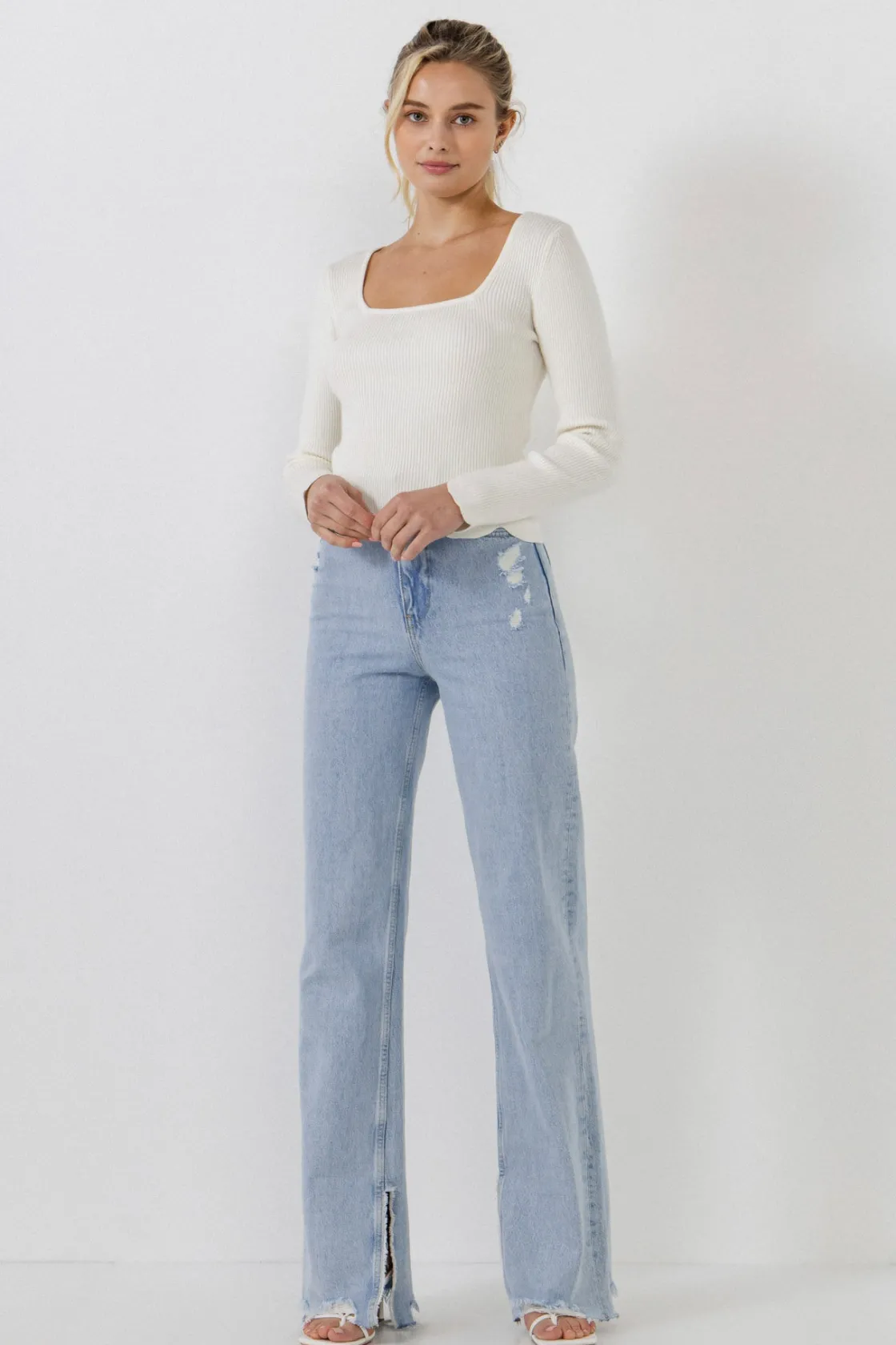 english_factory__scallop__9-1.webp ENGLISH FACTORY Sweaters & Knits | Tops*- Scallop Hem Long Sleeve Sweater