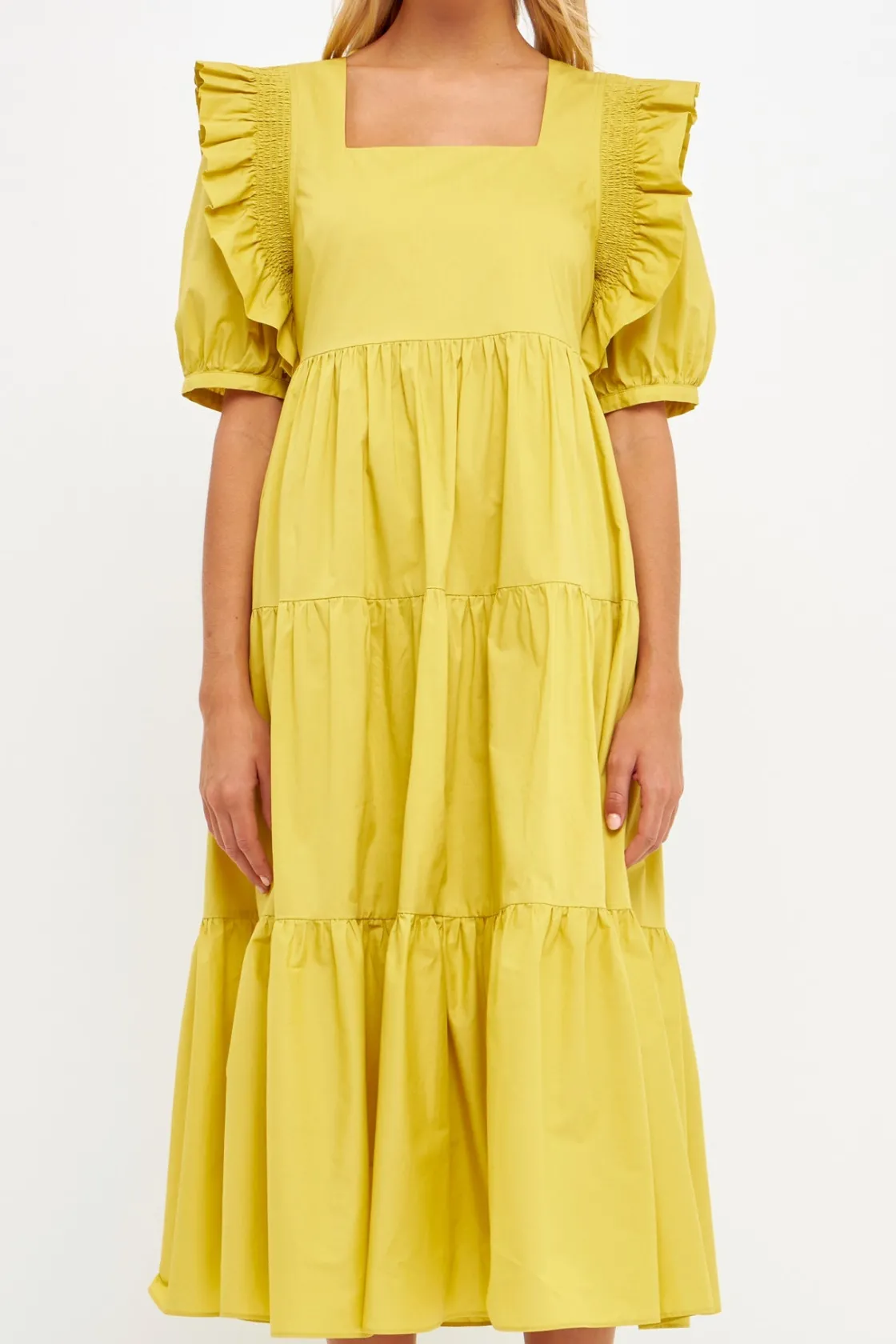 english_factory__square_n_5-2.webp ENGLISH FACTORY Puff Sleeve | Tops*- Square Neck Ruffle Smocked Detail Midi Dress