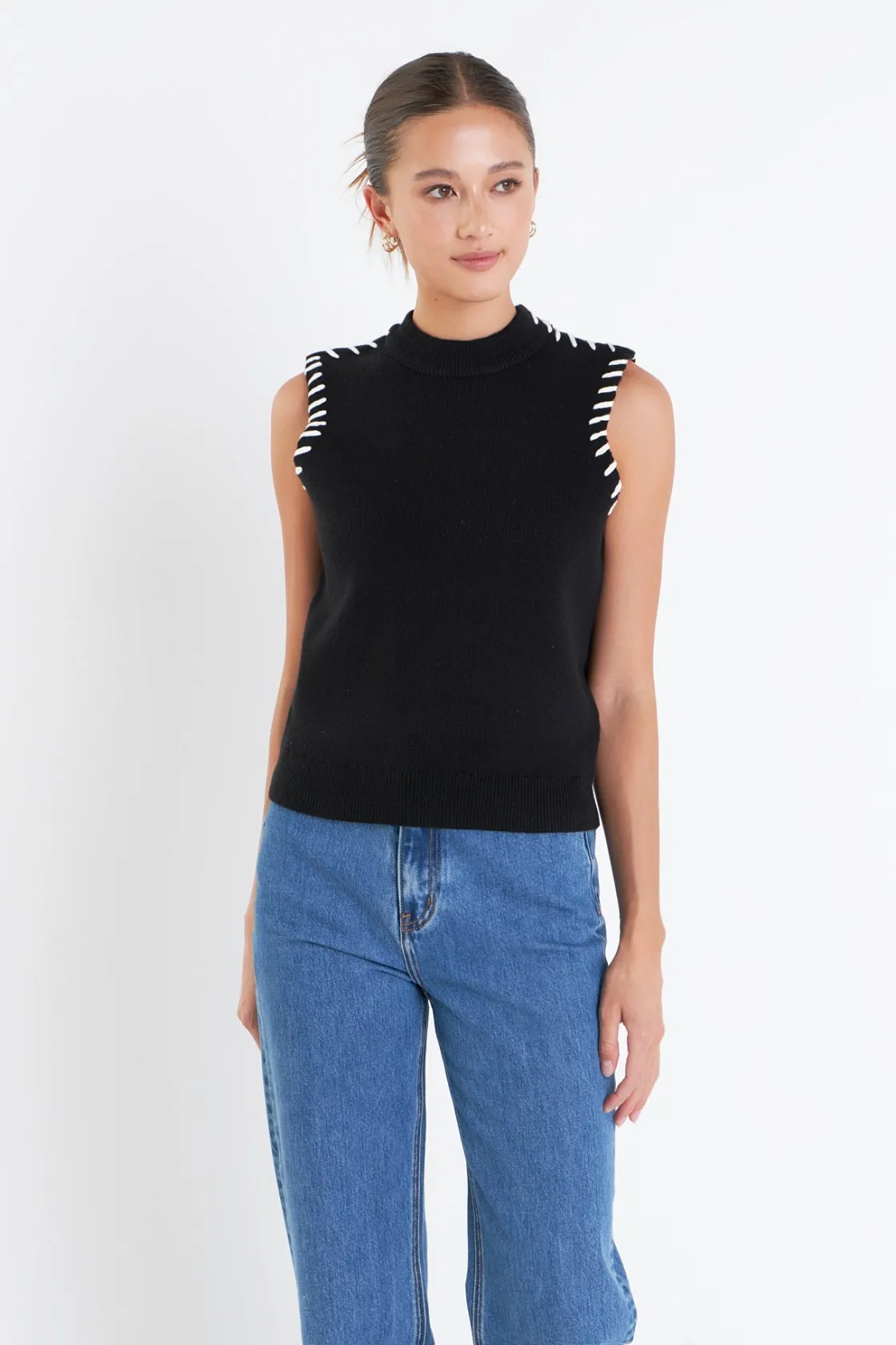 english_factory__stitch_d_3-1.webp ENGLISH FACTORY Tops*- Stitch Detailed Knit Vest BLACK/WHITE