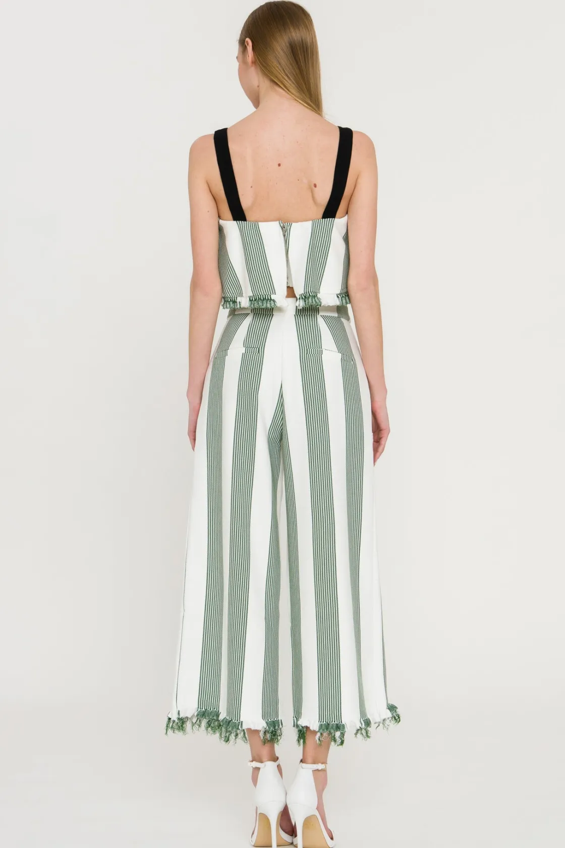 english_factory__stripe_c_2-1.webp ENGLISH FACTORY Tops*- Stripe Crop Top