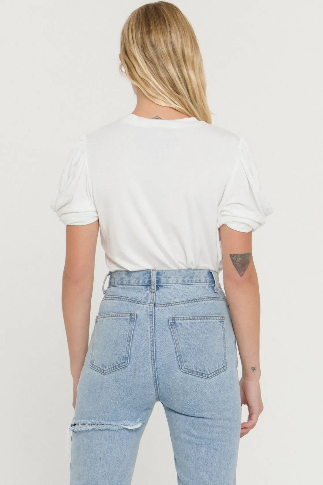 english_factory__twisted__25.webp ENGLISH FACTORY Tops*- Twisted Sleeve T-shirt