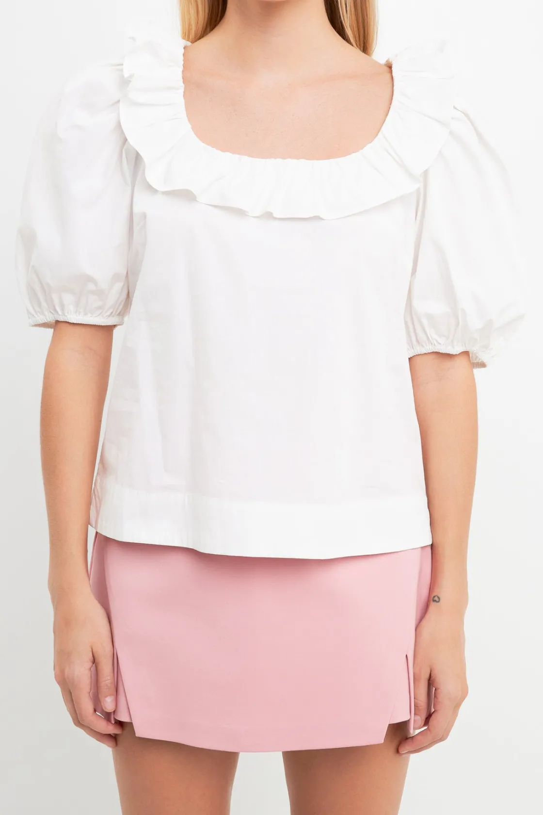 english_factory__unecklin_0.webp ENGLISH FACTORY Tops*- U-neckline Puff Sleeve Top WHITE