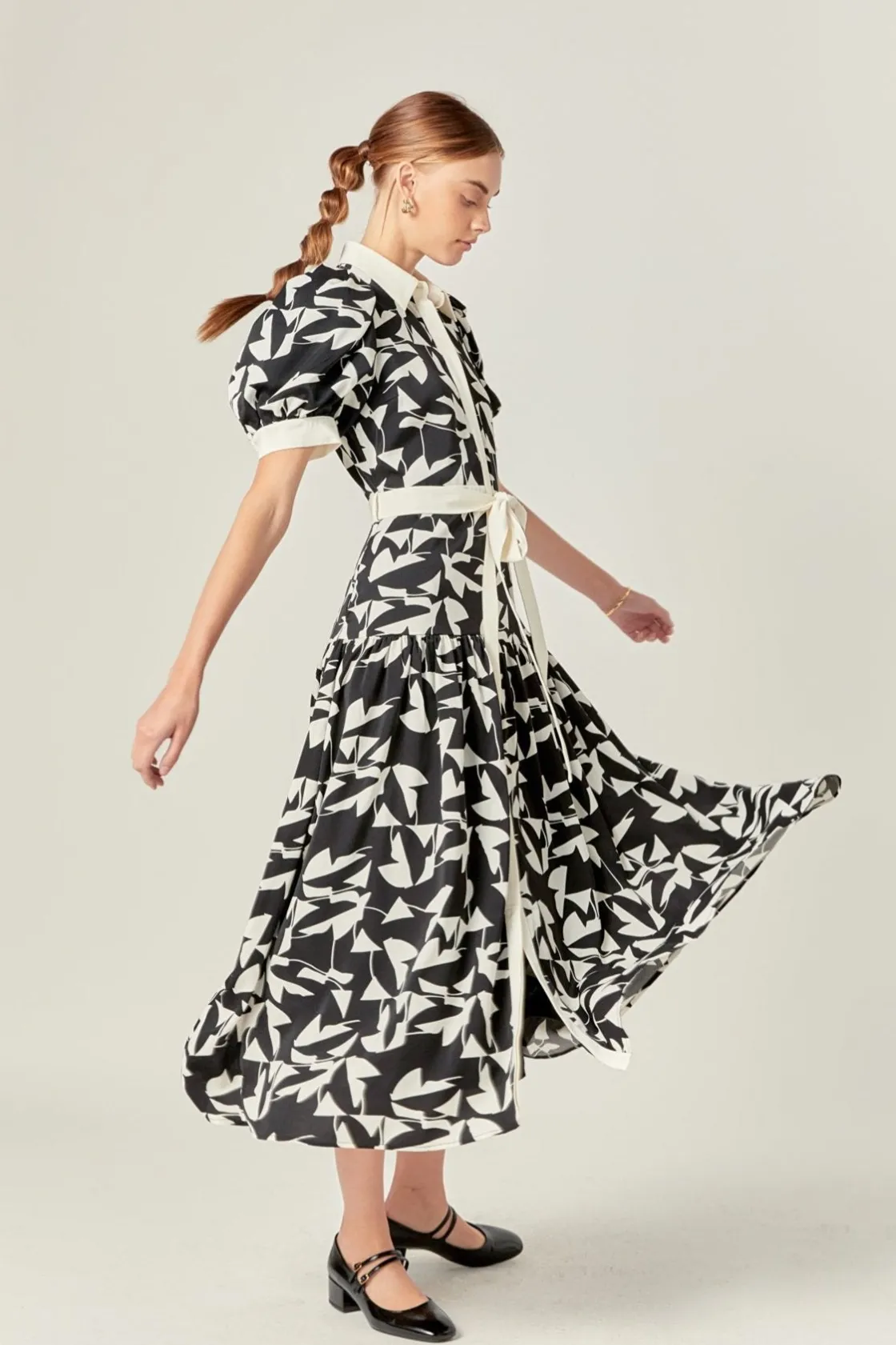 english_factory__white_an_3.webp ENGLISH FACTORY Organza | Tops*- White and Black Printed Midi Dress IVORY/BLACK