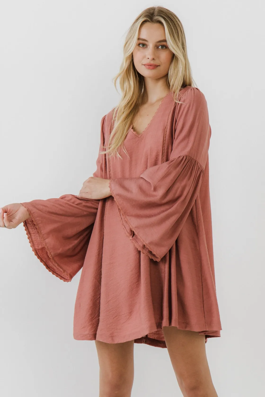 free_the_rose__deep_v_lac_3.webp FREE THE ROSES Boho Dresses | Lace Dresses*Free The Rose - Deep V Laced Mini Dress MAUVE