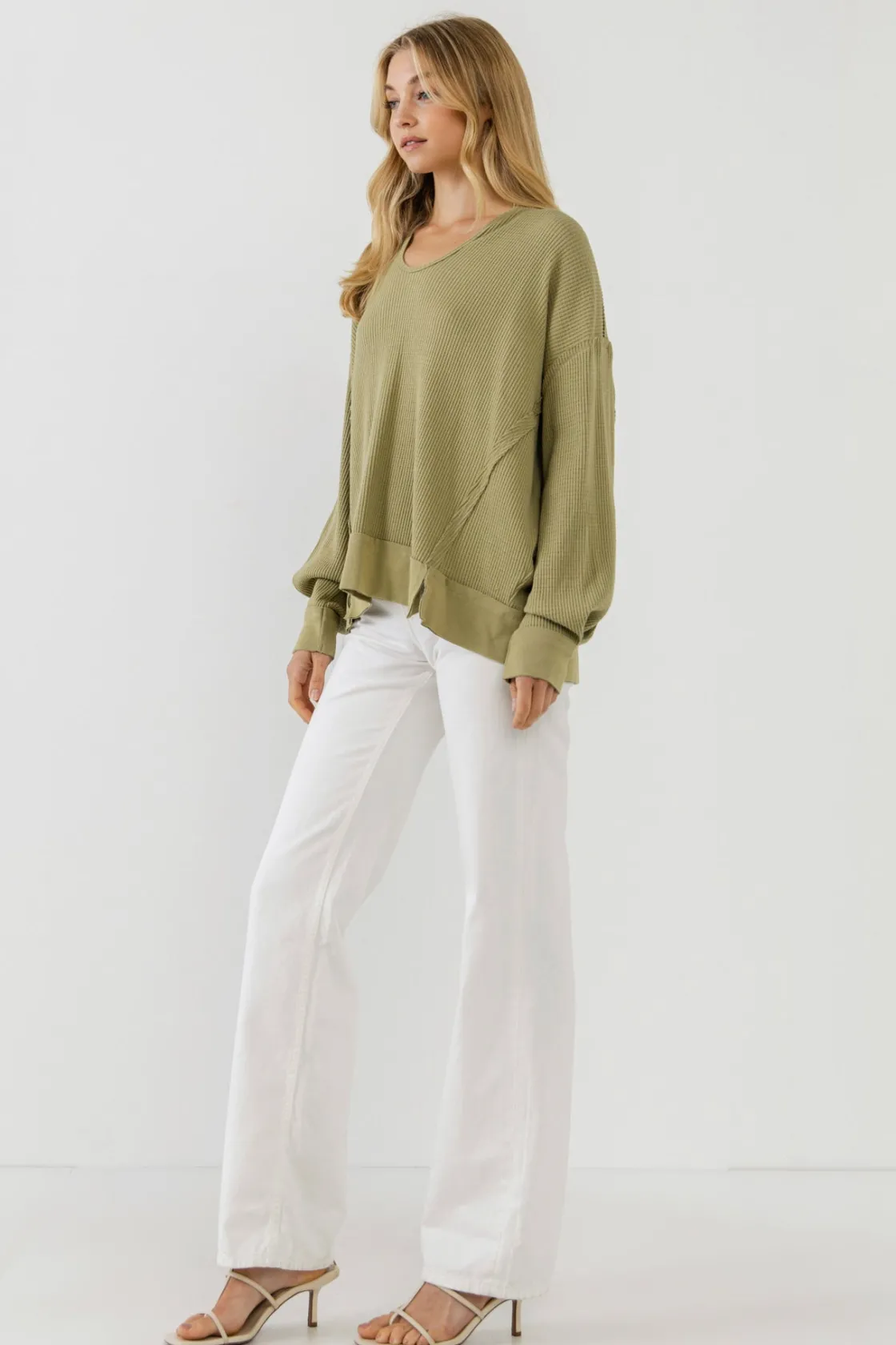 free_the_rose__thermal_pu_1.webp FREE THE ROSES Tops*Free The Rose - Thermal Pullover