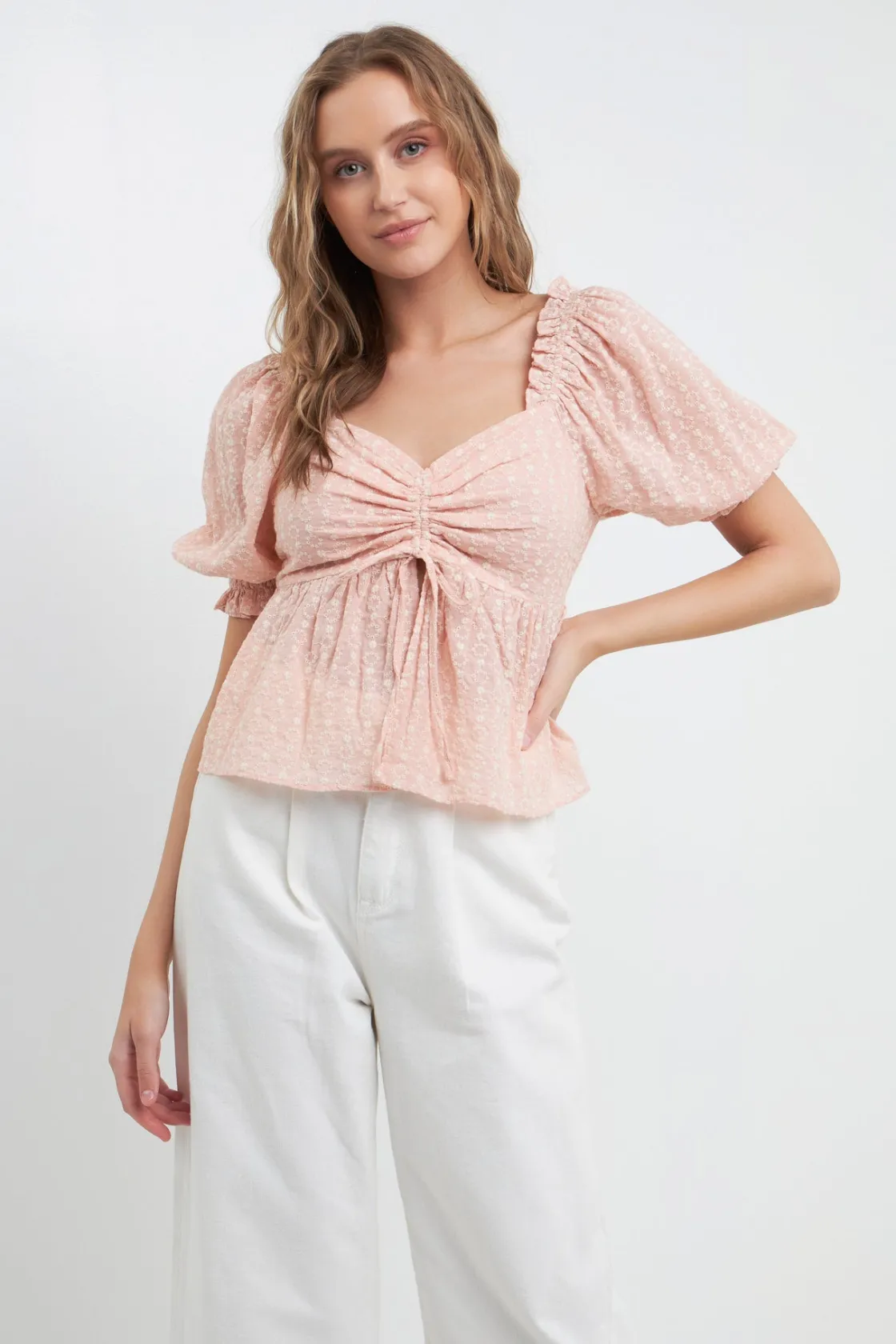 free_the_roses___embroide_3-1.webp FREE THE ROSES Tops*- Embroidered SweetHeart Top with Puff Sleeves PINK