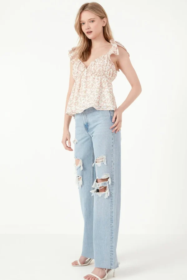 FREE THE ROSES Tops*- Floral Top With Ruffle Detail