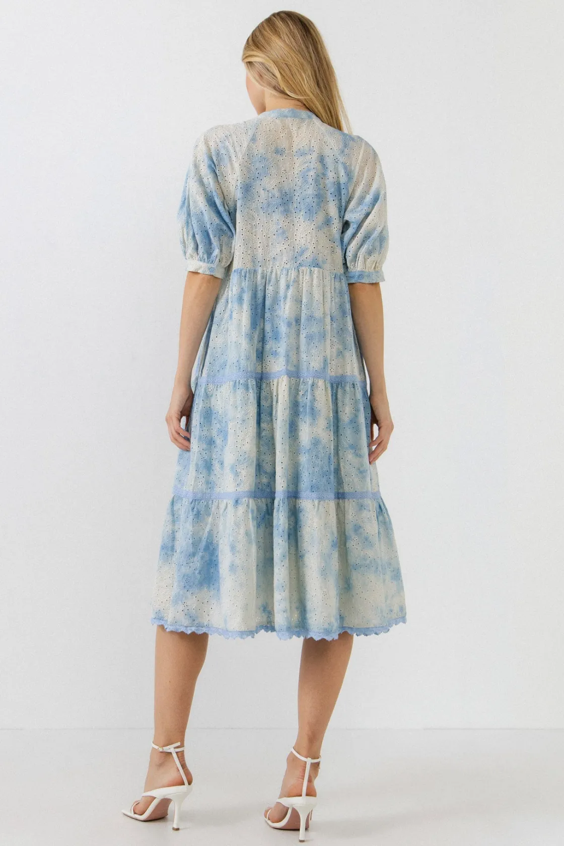 free_the_roses___paisely__2-2.webp FREE THE ROSES Puff Sleeve | Tops*- Paisely Eyelet Midi Dress with Tie-dye Effect BLUE
