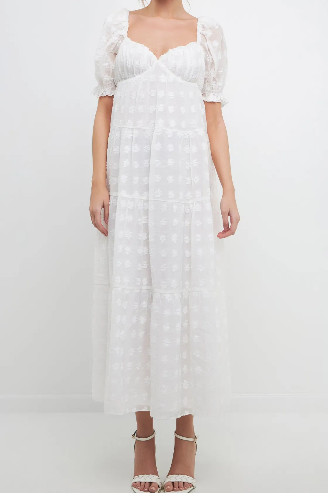 free_the_roses___sweethea_0.webp FREE THE ROSES White Dresses | Tops*- Sweetheart Tiered Short Sleeve Floral Maxi Dress WHITE