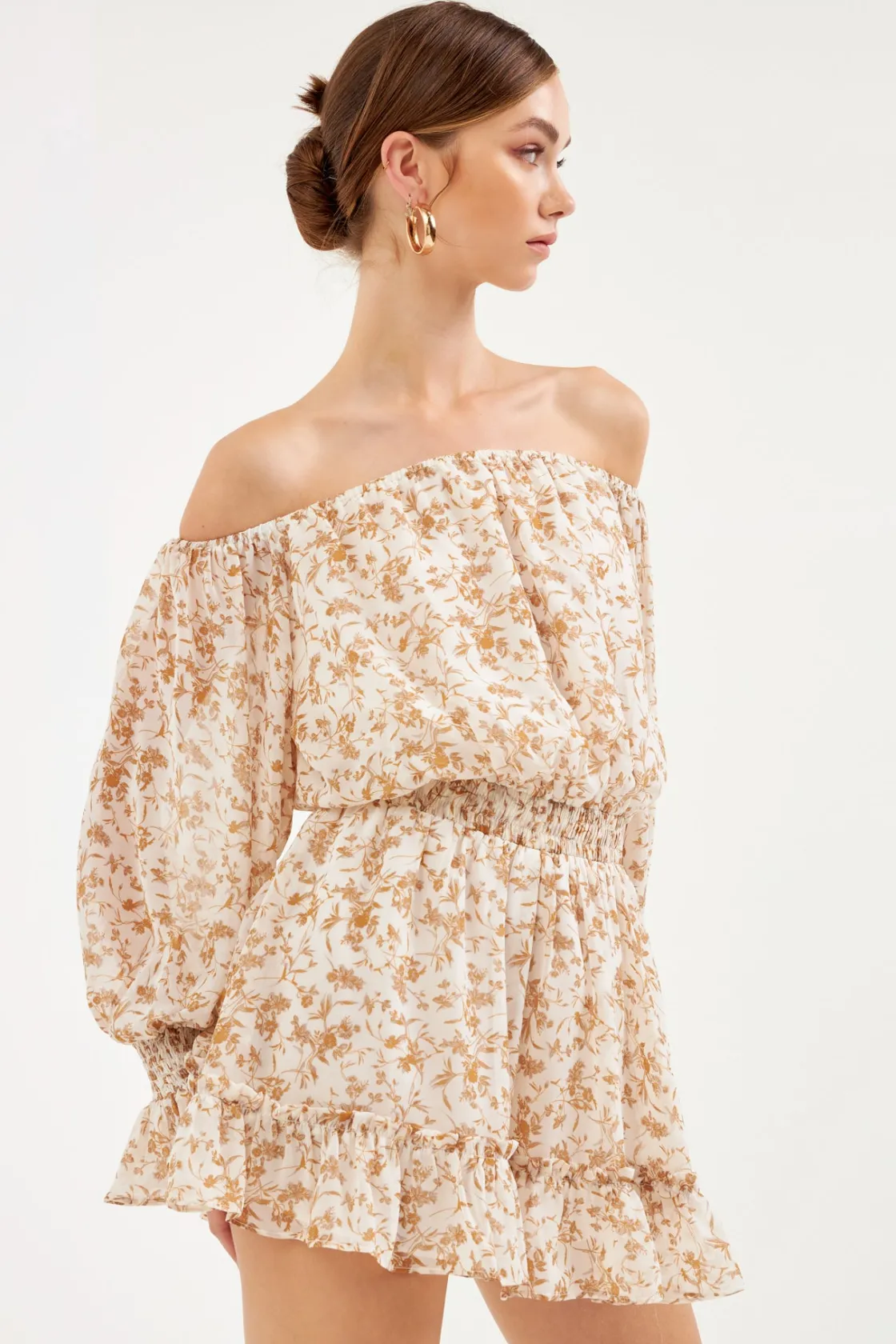 free_the_roses__baroque_c_4.webp FREE THE ROSES Tops*- Baroque Chiffon Floral Long Sleeve Romper IVORYMULTI