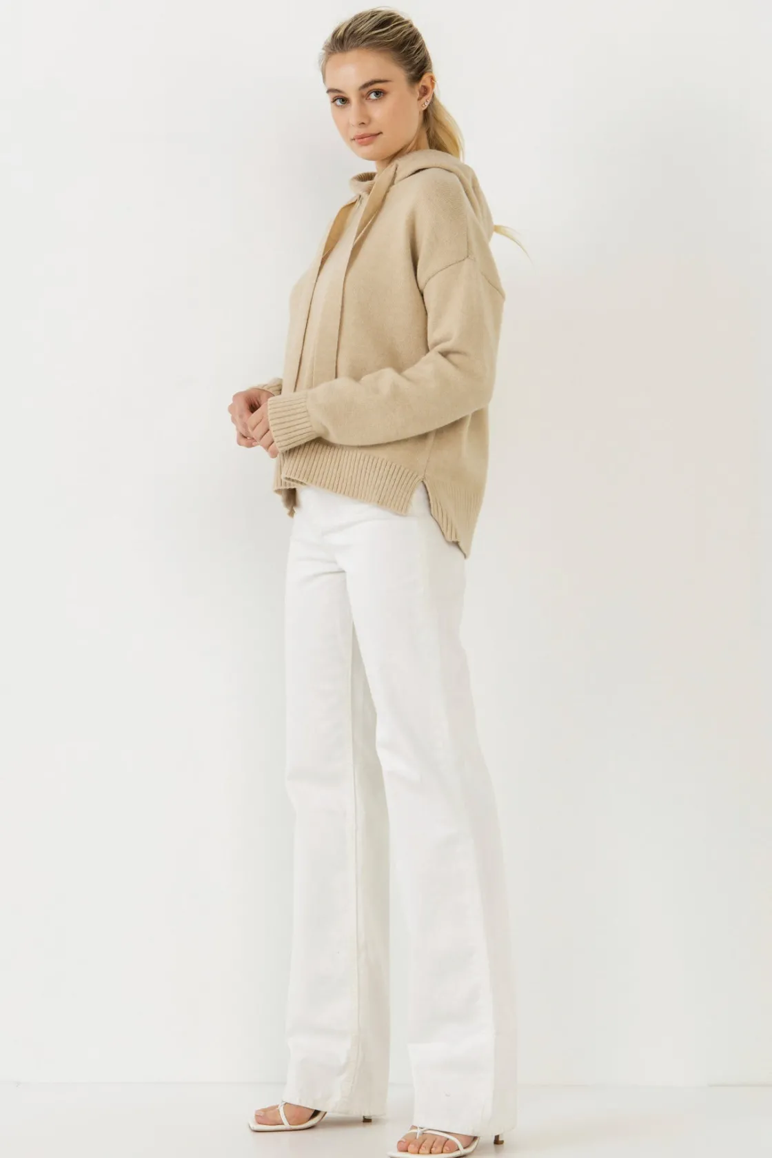 free_the_roses__hoodie_sw_1.webp FREE THE ROSES Sweaters & Knits | Tops*- Hoodie Sweater TAUPE