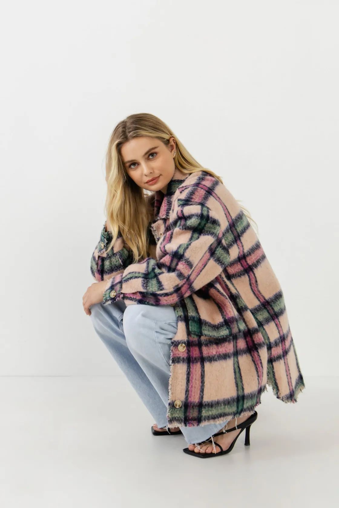 free_the_roses__oversized_4.webp FREE THE ROSES Jackets & Coats | Tops*- Oversized Plaid Coat with Raw Edges BLUSH