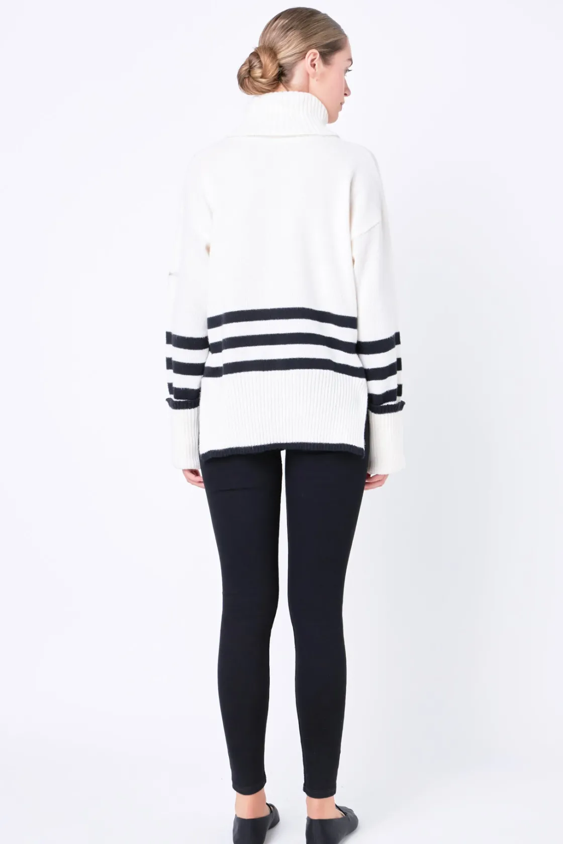 free_the_roses__striped_t_2.webp FREE THE ROSES Sweaters & Knits | Tops*- Striped Turtle Neck Sweater IVORY/BLACK