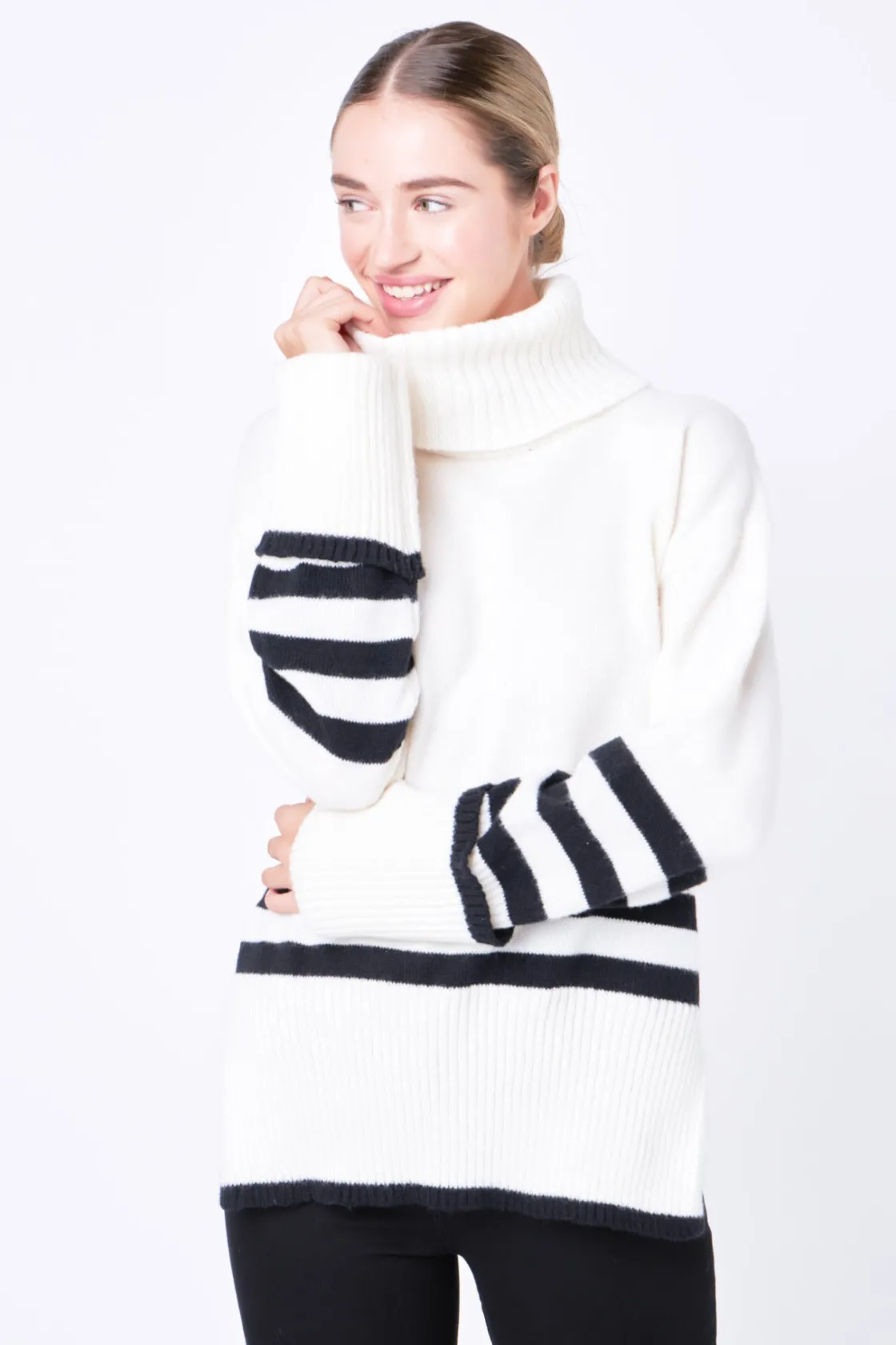 free_the_roses__striped_t_3.webp FREE THE ROSES Sweaters & Knits | Tops*- Striped Turtle Neck Sweater IVORY/BLACK