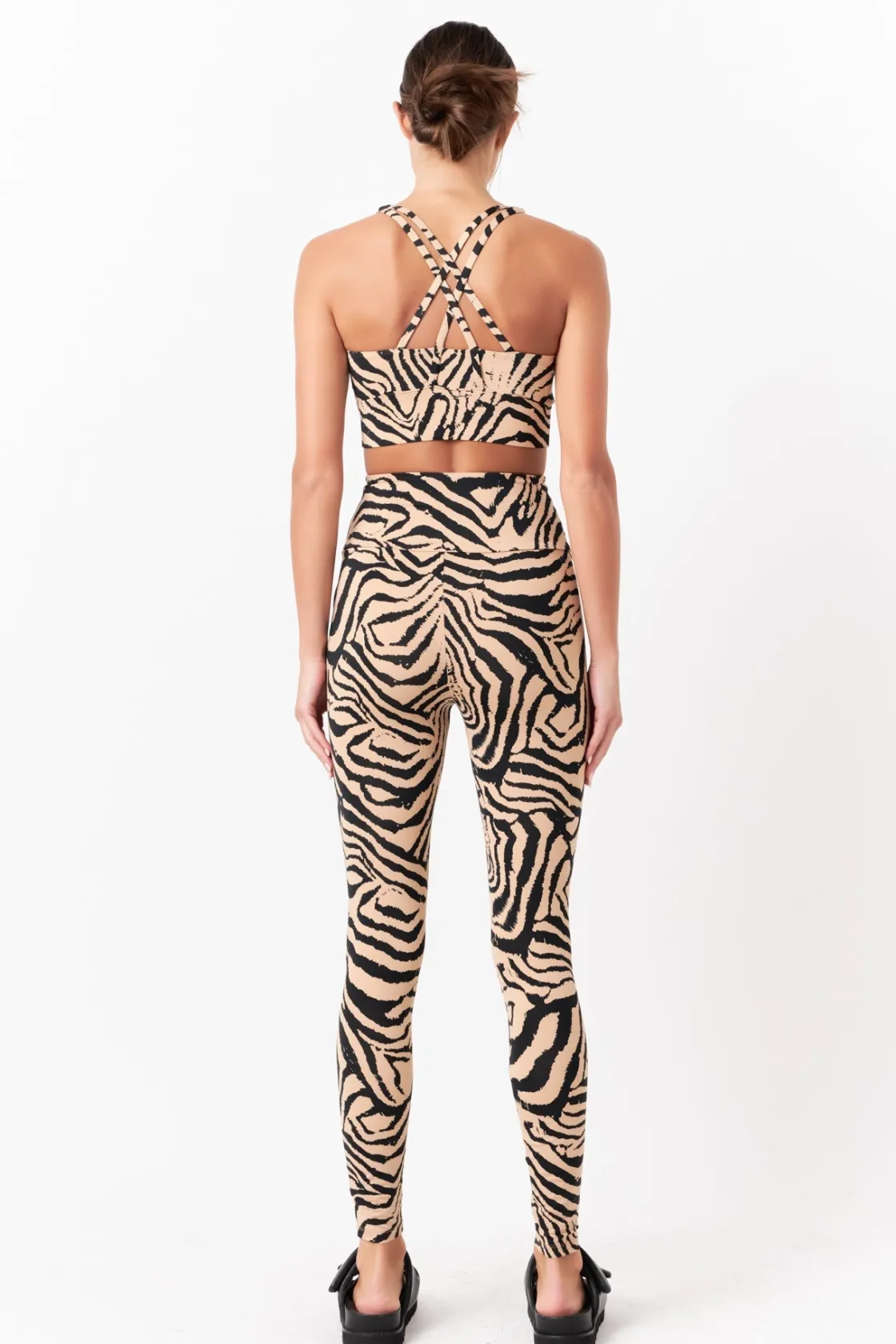grey_lab__animal_print_le_3.webp GREY LAB Matching Sets | Tops*- Animal Print Leggings BEIGE/BLACK