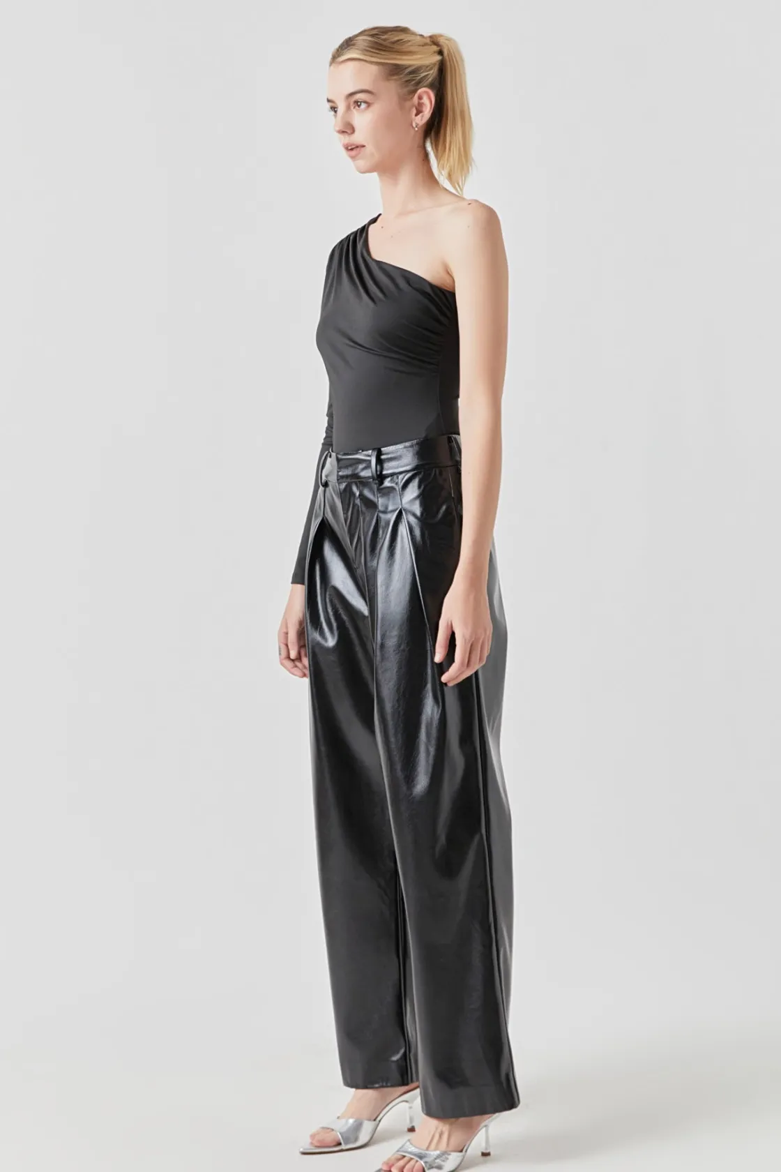 grey_lab__asymmetric_body_7.webp GREY LAB Tops*- Asymmetric Bodysuit