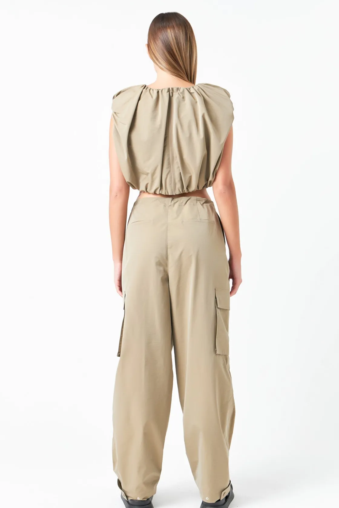 grey_lab__balloon_shaped__2.webp GREY LAB Matching Sets | Tops*- Balloon Shaped Sleeveless Top KHAKI