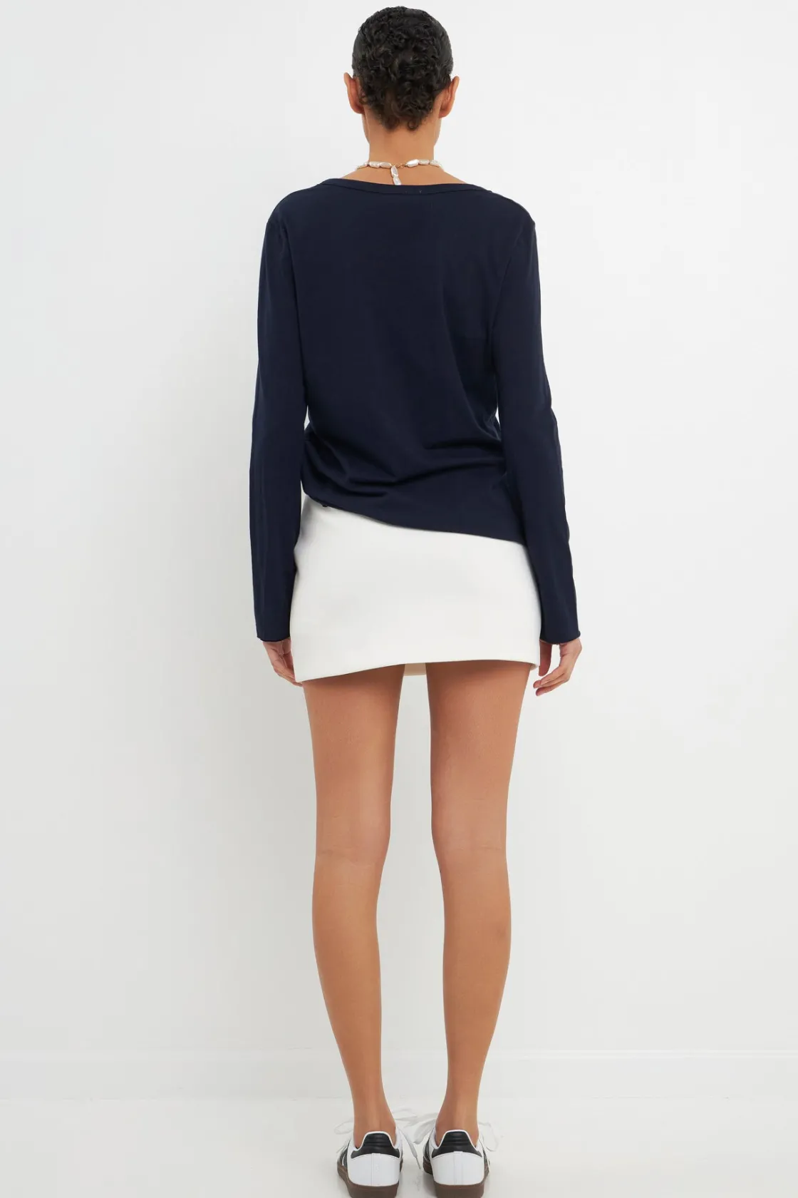 grey_lab__classic_long_sl_7.webp GREY LAB Loungewear | Tops*- Classic Long Sleeve V Neck Tee