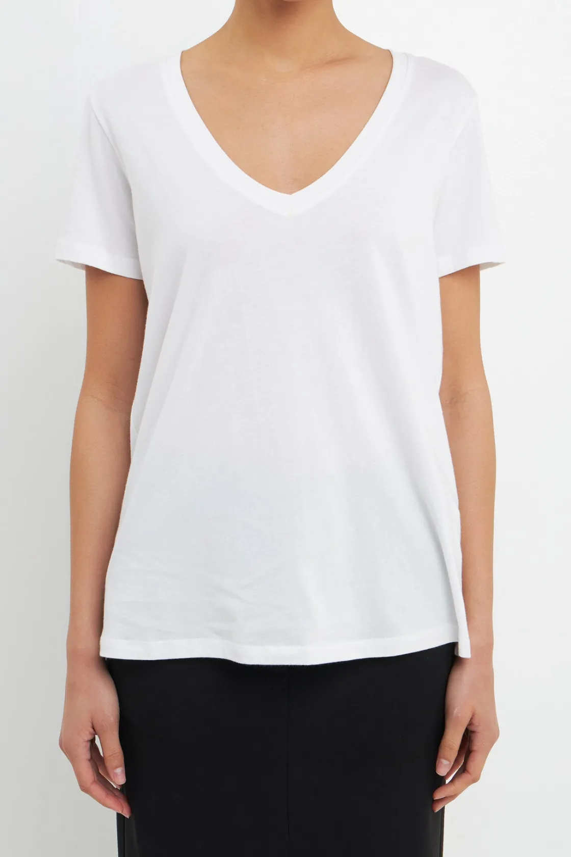 grey_lab__classic_vneck_t_1.webp GREY LAB Tops*- Classic V-neck T-shirt
