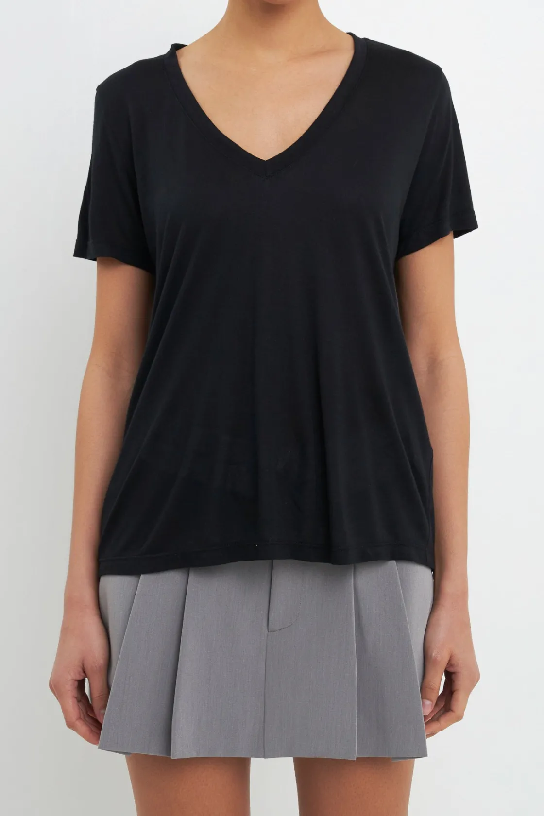 grey_lab__classic_vneck_t_6.webp GREY LAB Tops*- Classic V-neck T-shirt