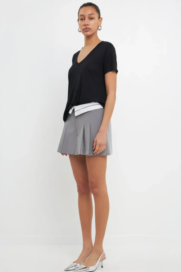 GREY LAB Tops*- Classic V-neck T-shirt