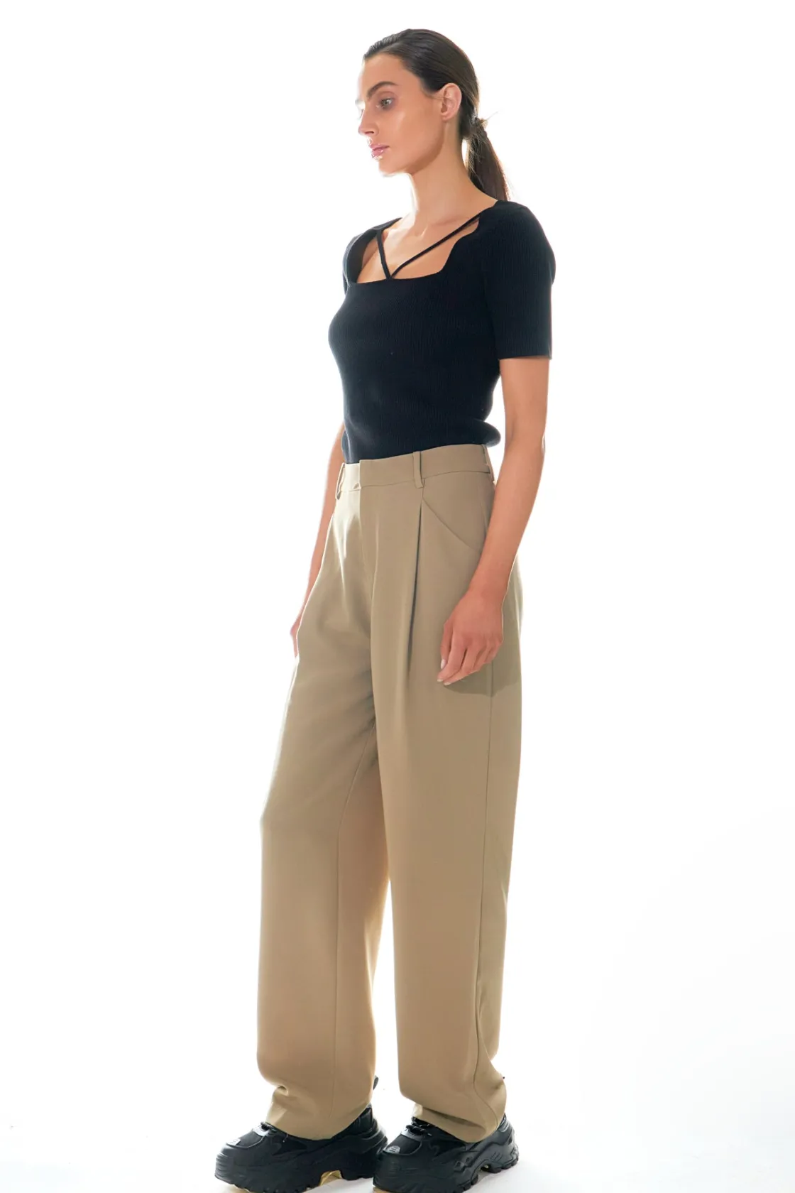 grey_lab__cutout_detail_s_2.webp GREY LAB Sweaters & Knits*- Cut-out Detail Short Sleeve Knit Top