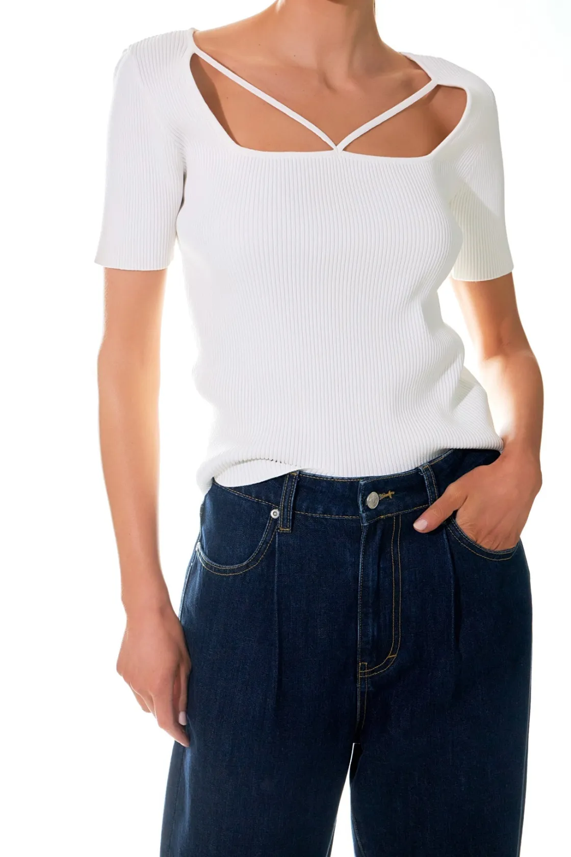 grey_lab__cutout_detail_s_6.webp GREY LAB Sweaters & Knits*- Cut-out Detail Short Sleeve Knit Top