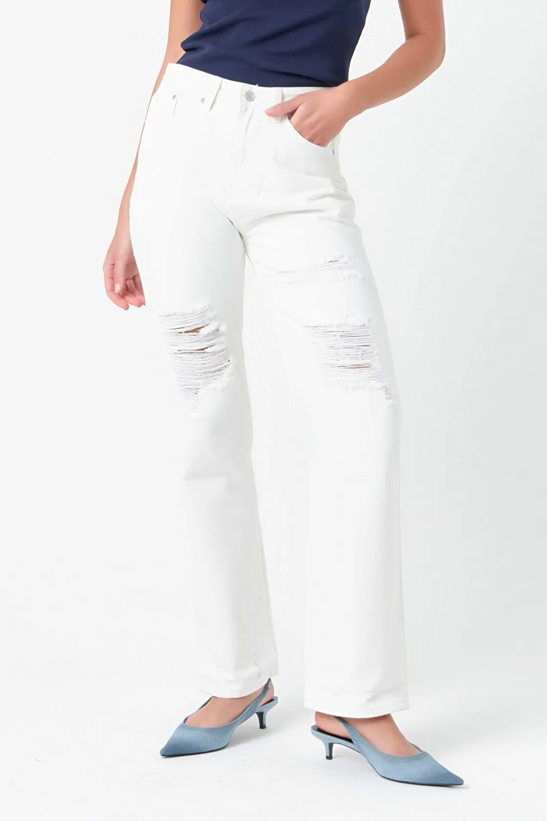 grey_lab__destroyed_jeans_7.webp GREY LAB Denim | Tops*- Destroyed Jeans