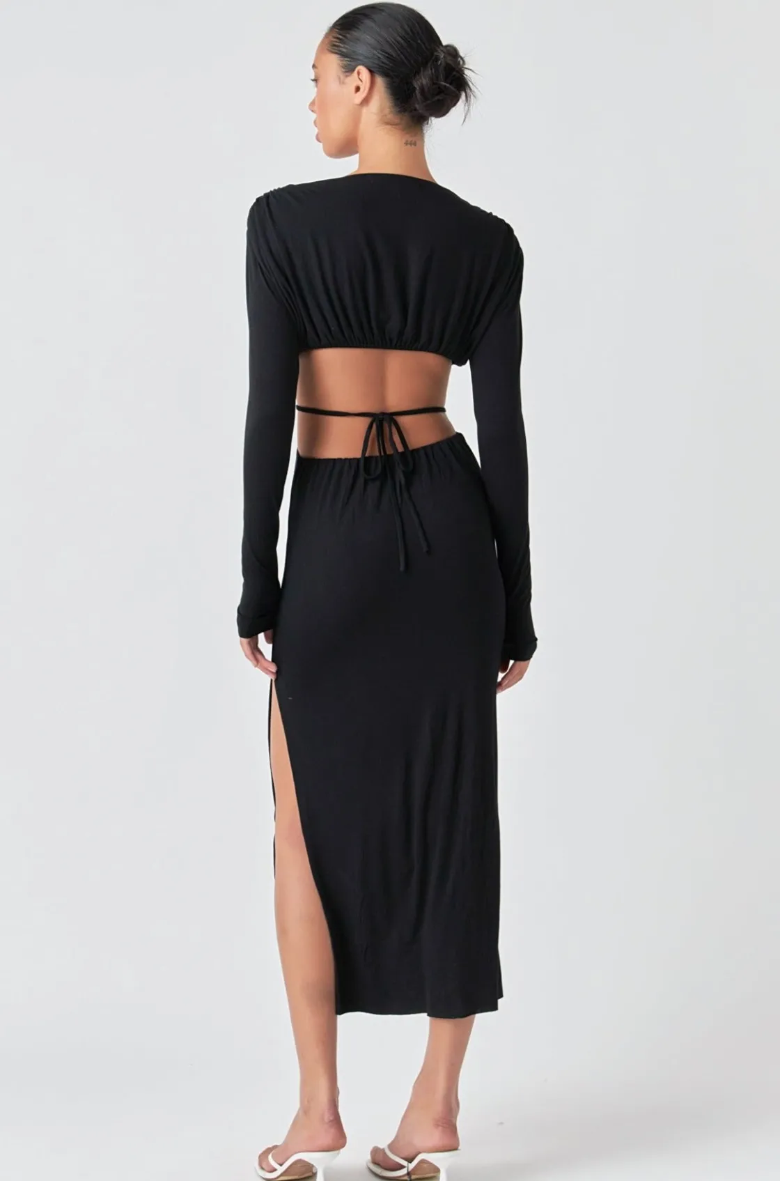 grey_lab__long_sleeve_ope_4.webp GREY LAB Tops*- Long Sleeve Open-Back Maxi Dress