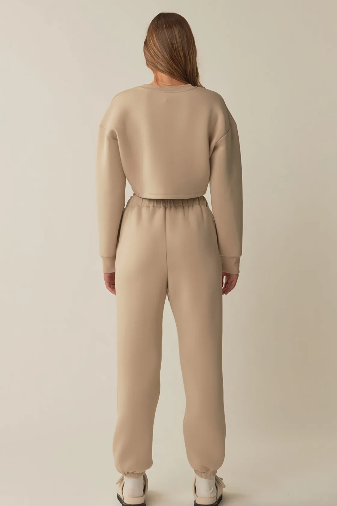 grey_lab__loungewear_crop_43.webp GREY LAB Loungewear | Matching Sets*- Loungewear Cropped Sweatshirt