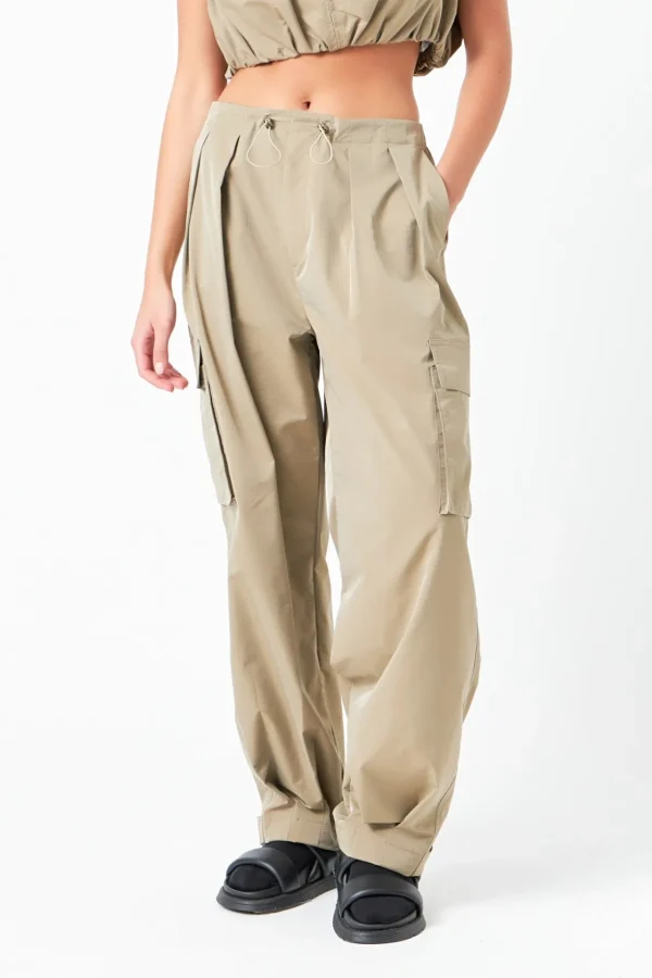 GREY LAB Pants | Tops*- Low Waisted Pleated Cargo Pants