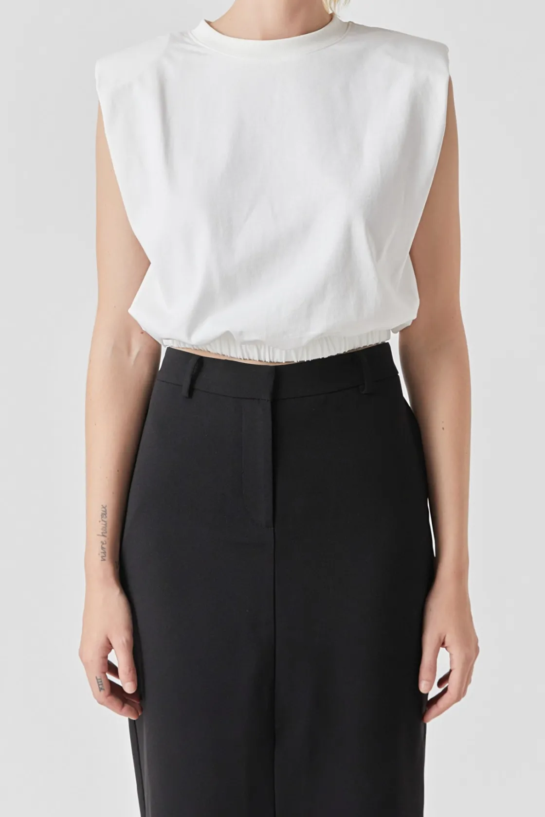 grey_lab__open_back_cropp_7.webp GREY LAB Tops*- Open Back Cropped Top