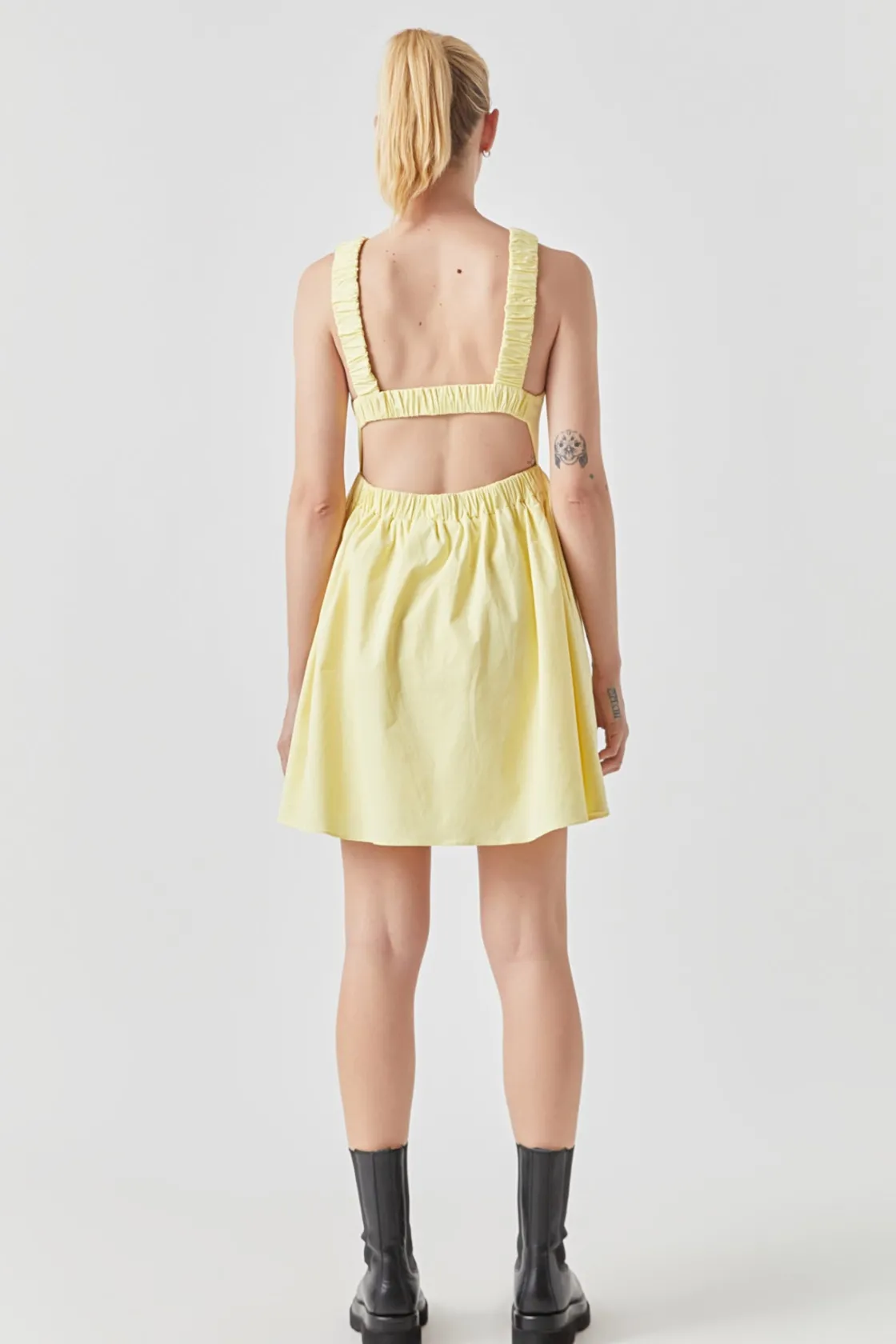 grey_lab__open_elastic_ba_10.webp GREY LAB Little Black Dress | Tops*- Open Elastic Back Mini